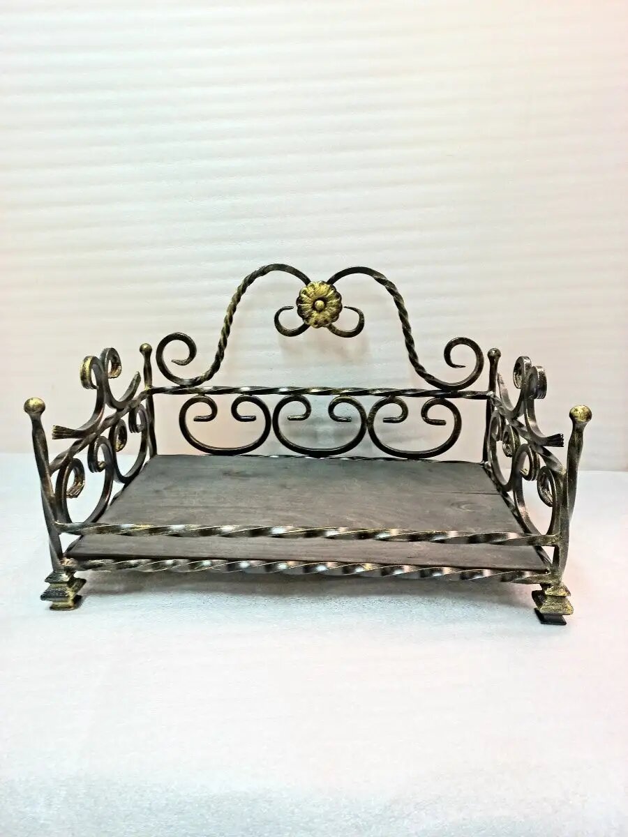 Лежанка для Кошек и Собак, Студия кованой мебели Нива, цвет античная бронза — фото 1