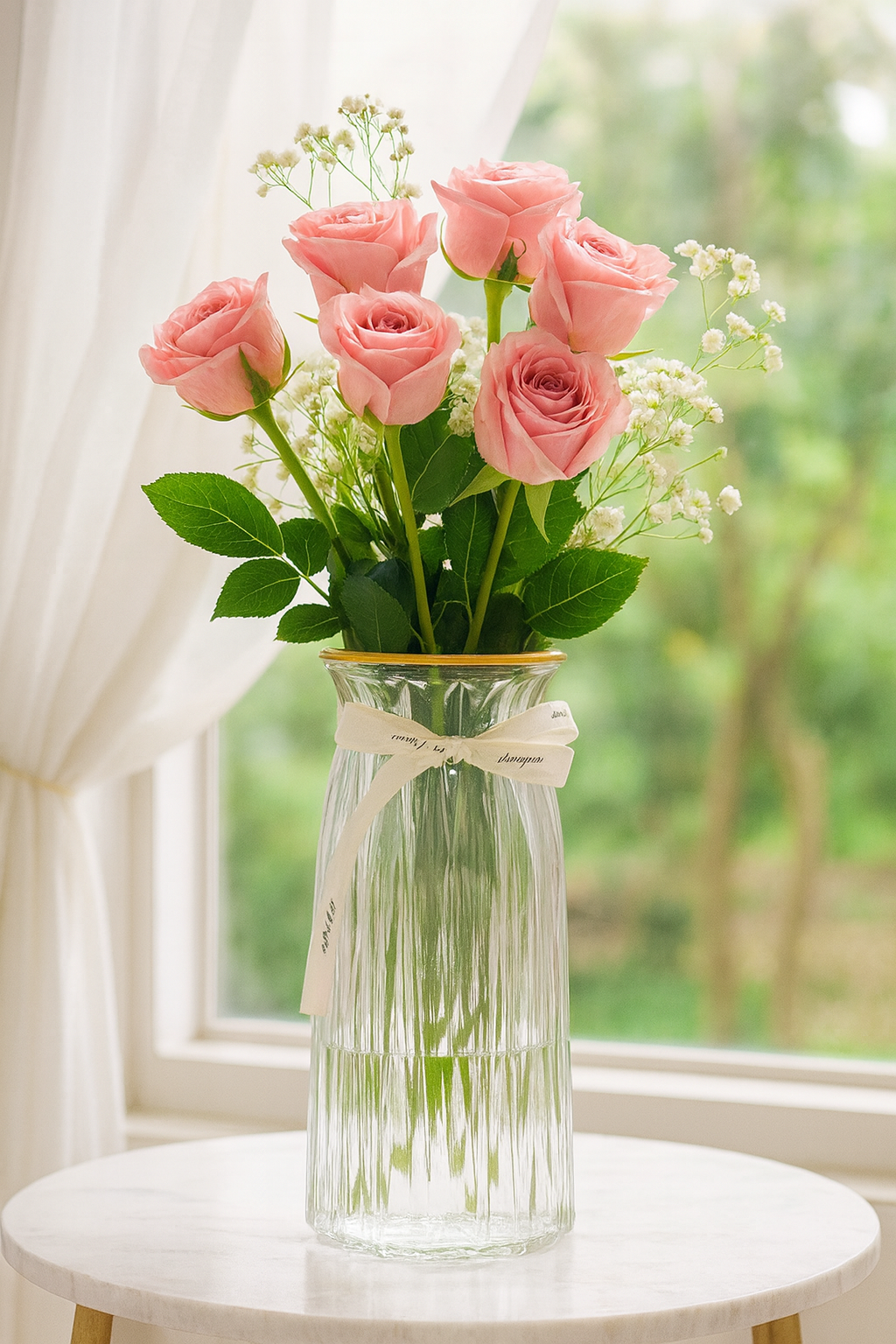 Элегантные декоративные стеклянные вазы – стильный акцент для интерьера и цветов