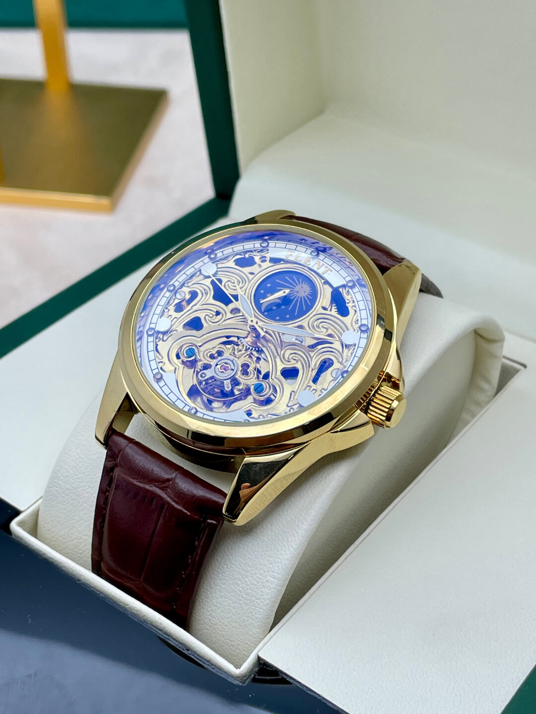 Наручные часы Классика