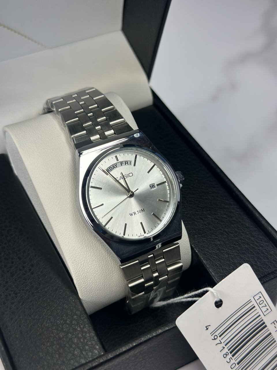 Наручные часы CASIO