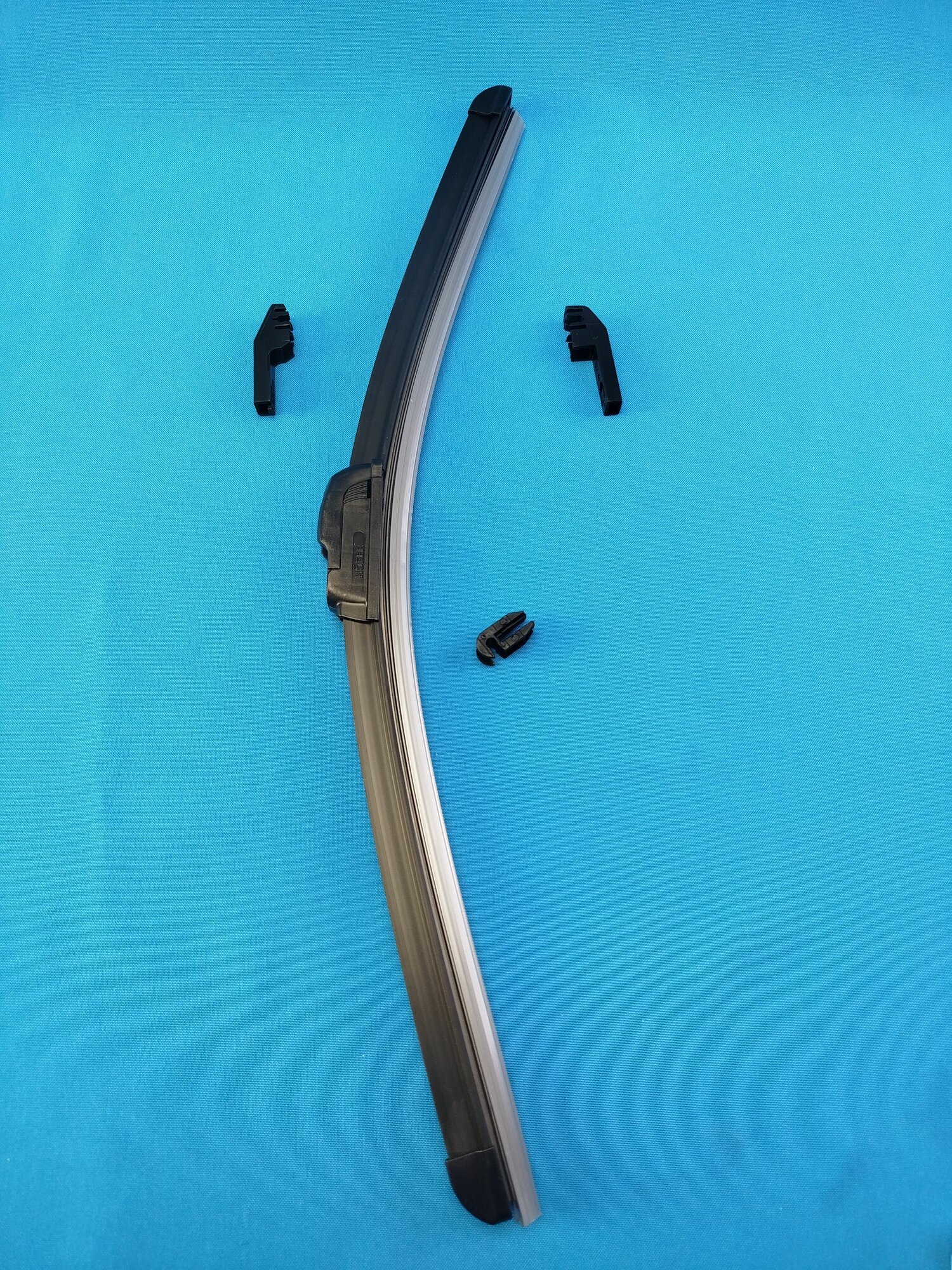 Щетка стеклоочистителя "HOFER" для а/м 48см Ларгус, Lanos бескаркасная (шт)