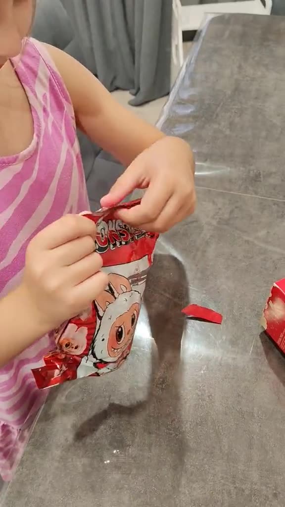 Мягкая игрушка лабубу Coca-Cola, лабубу с колой, случайный цвет — фото 1
