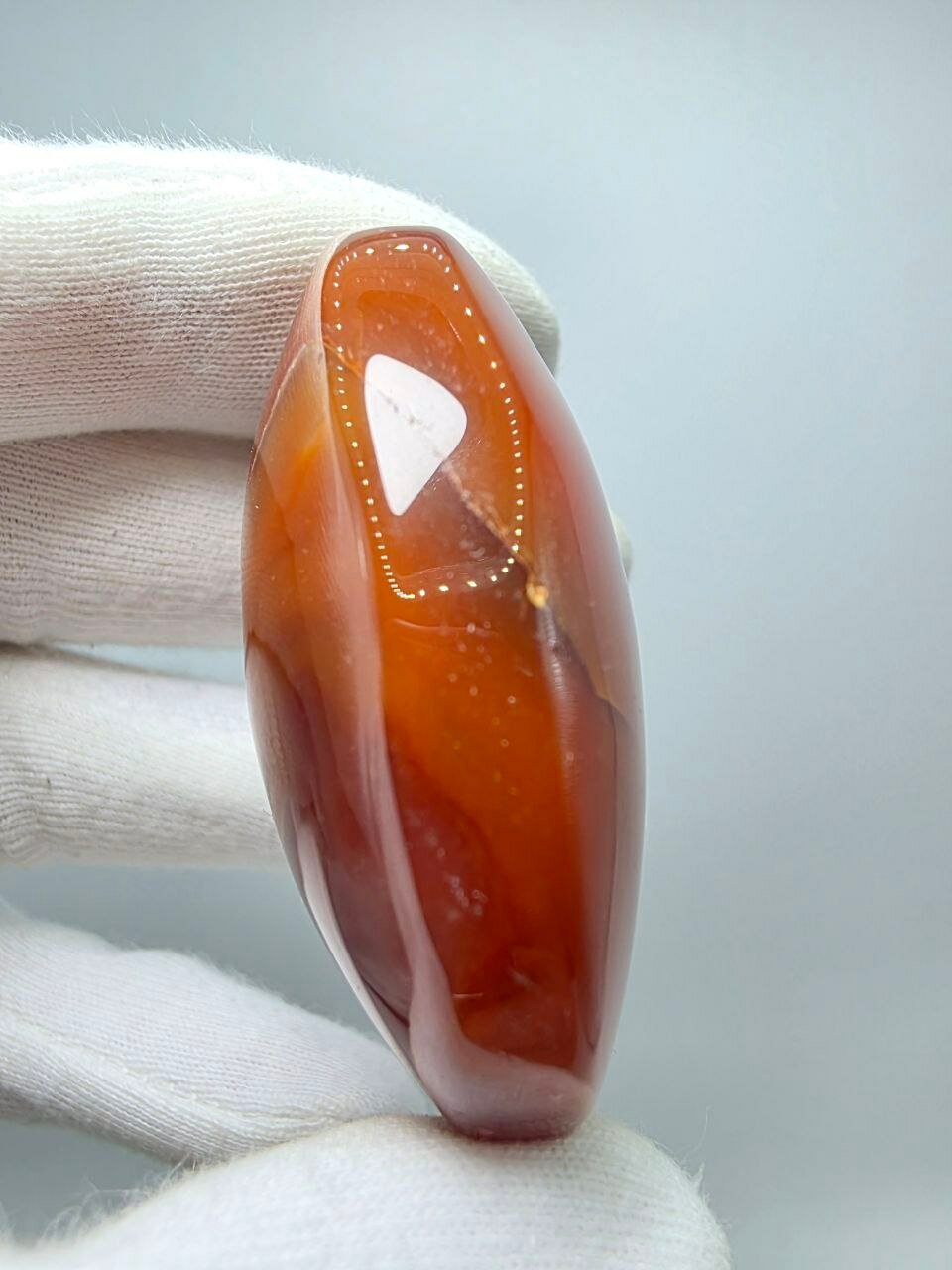 Сердолик с жеодой 54 мм, 66 г. — фото 1