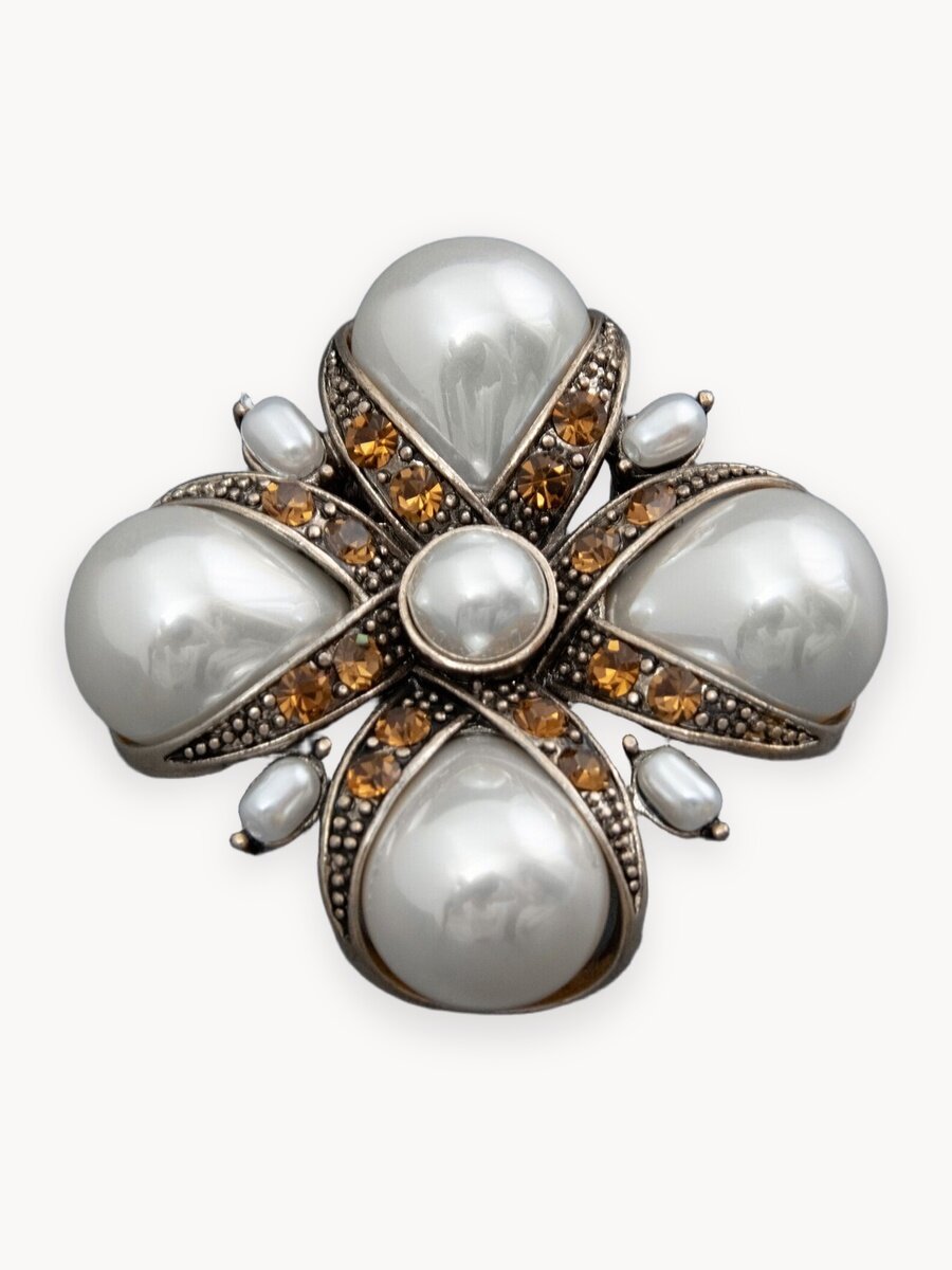 Брошь, жемчуг имитация