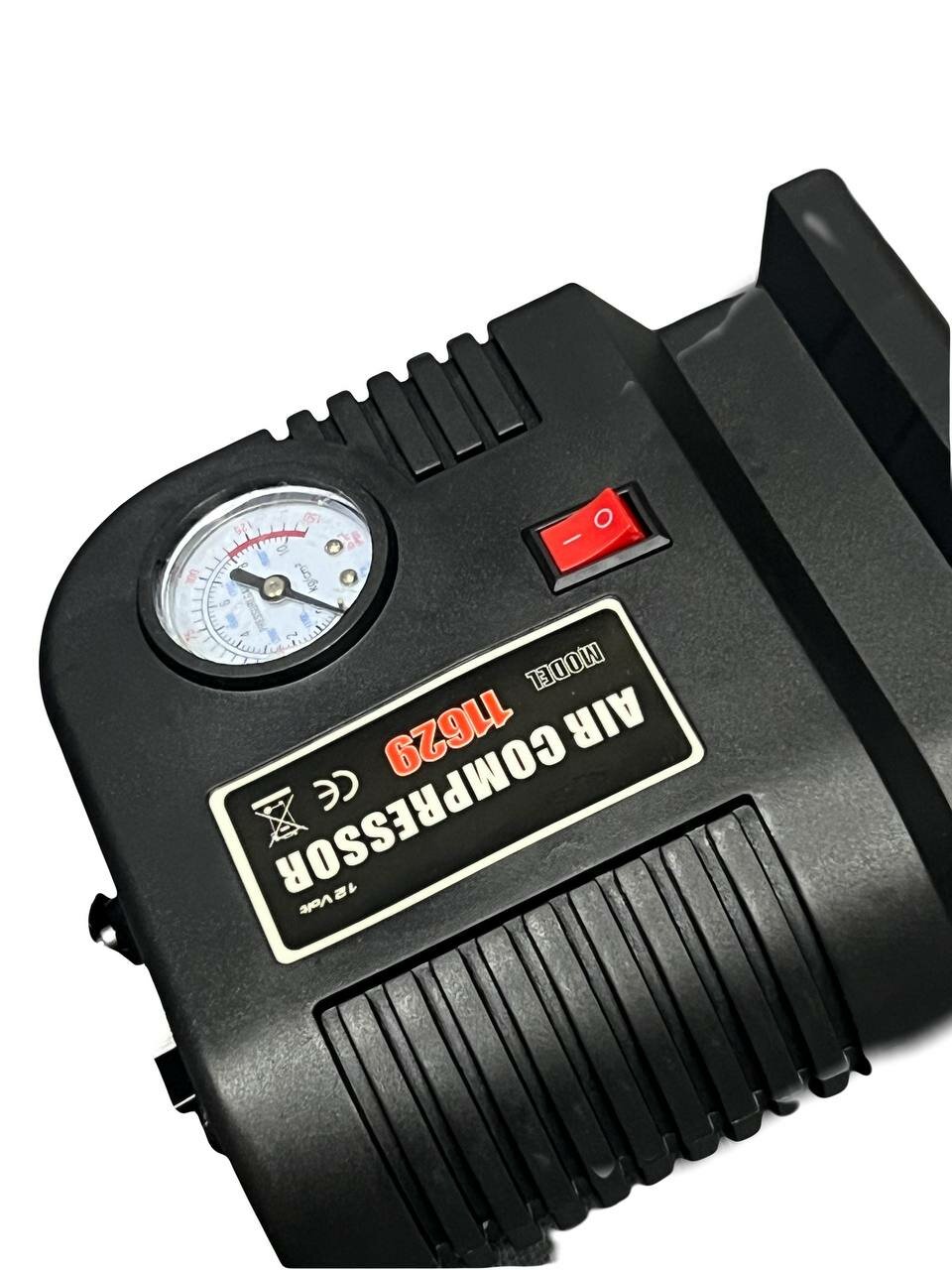 Автомобильный компрессор 12В 60Вт с манометром, компактный насос для шин, мячей, матрасов и надувных изделий — фото 1