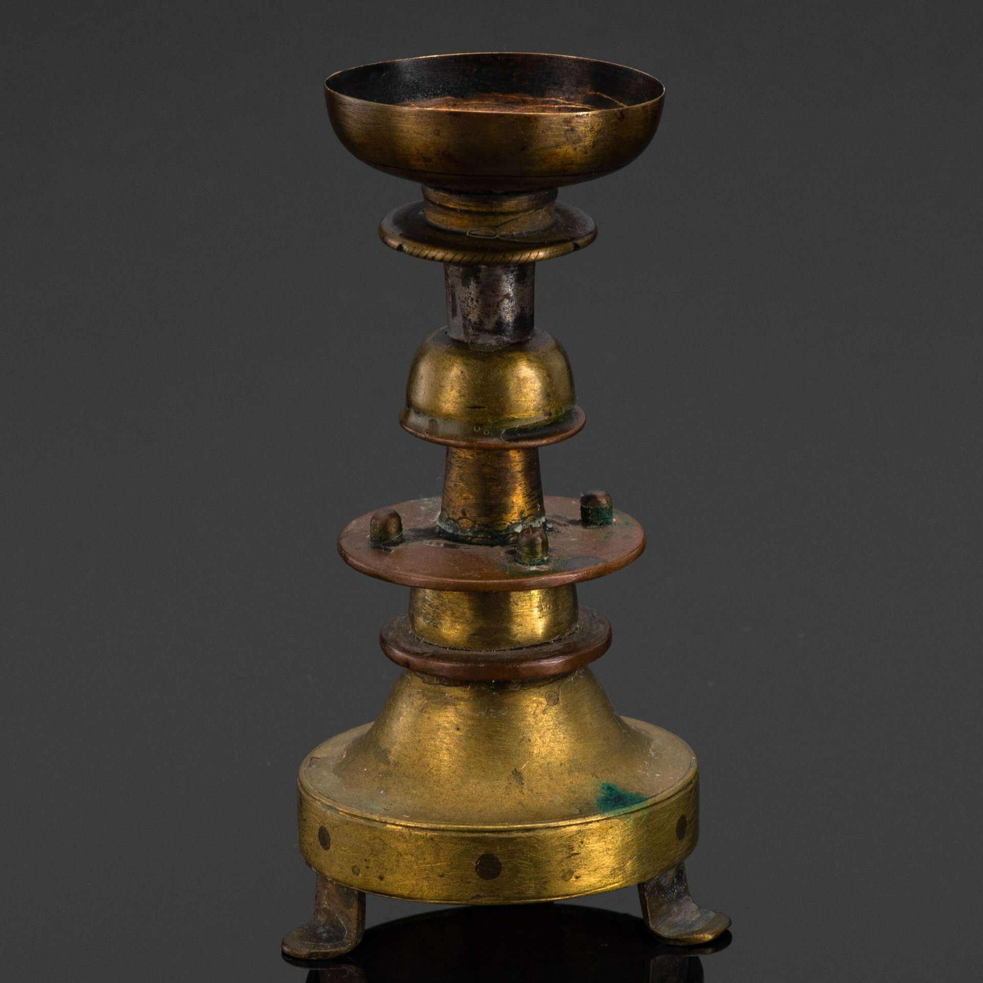 Подсвечник небольшого размера, латунь, Российская империя, 1890-1910 гг.