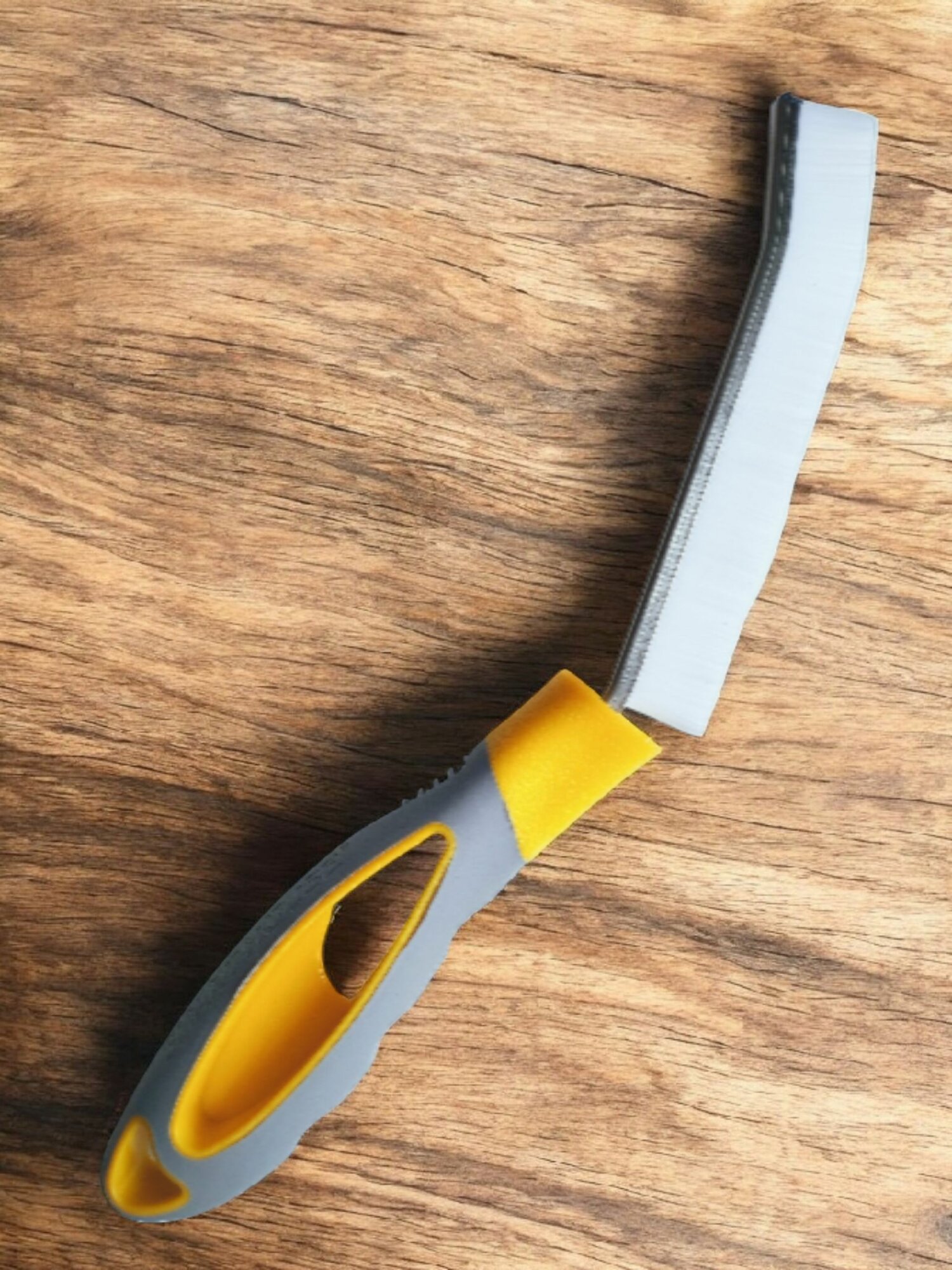 Щётка для труднодоступных мест и межплиточных швов, проникает даже в узкие трещины, удаляя загрязнения без царапин