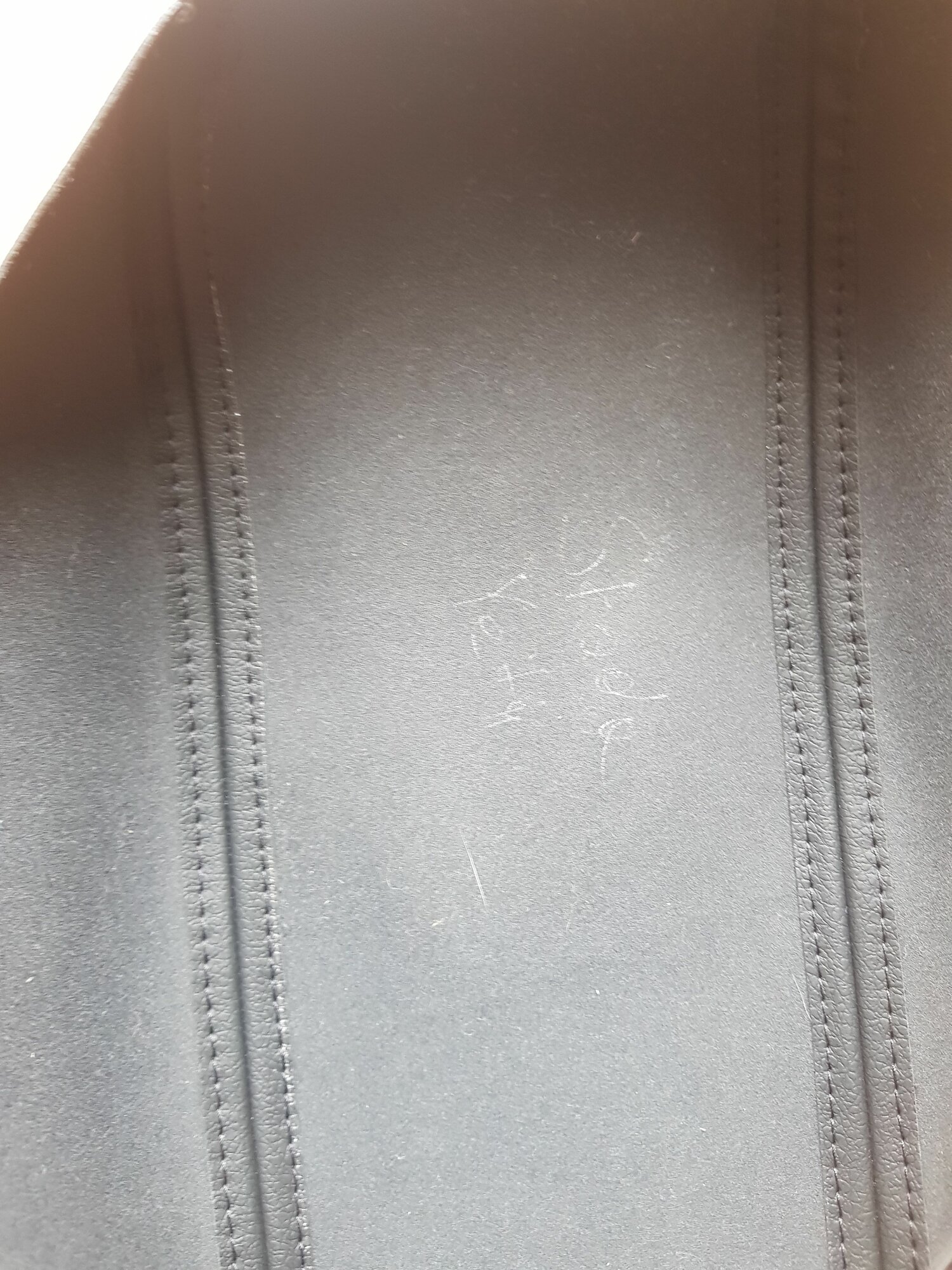 Чехол на подлокотник Sckoda Yeti — фото 1