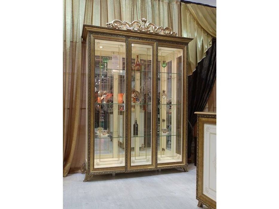 Шкаф-витрина 3-х дверный с короной Мэри Версаль ГВ-04К орех