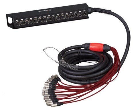 BCB903-15m Сценическая коммутационная коробка 12хXLR входов + 4хXLR выхода, 15м, Soundking