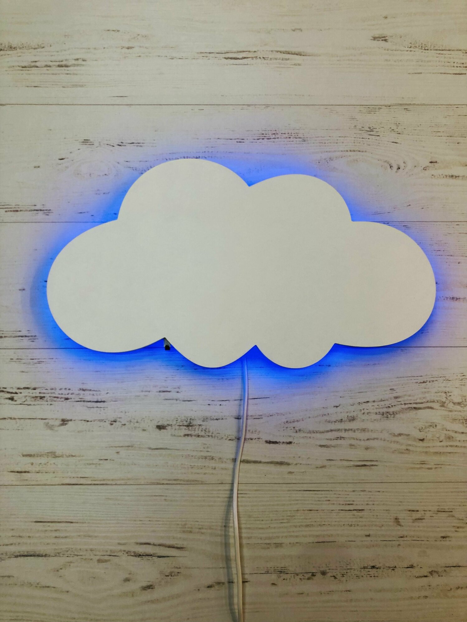 Светильник ночник RGB с пультом настенный облако деревянный светодиодный 45*25 см питание от сети, 1 шт - фотография № 4