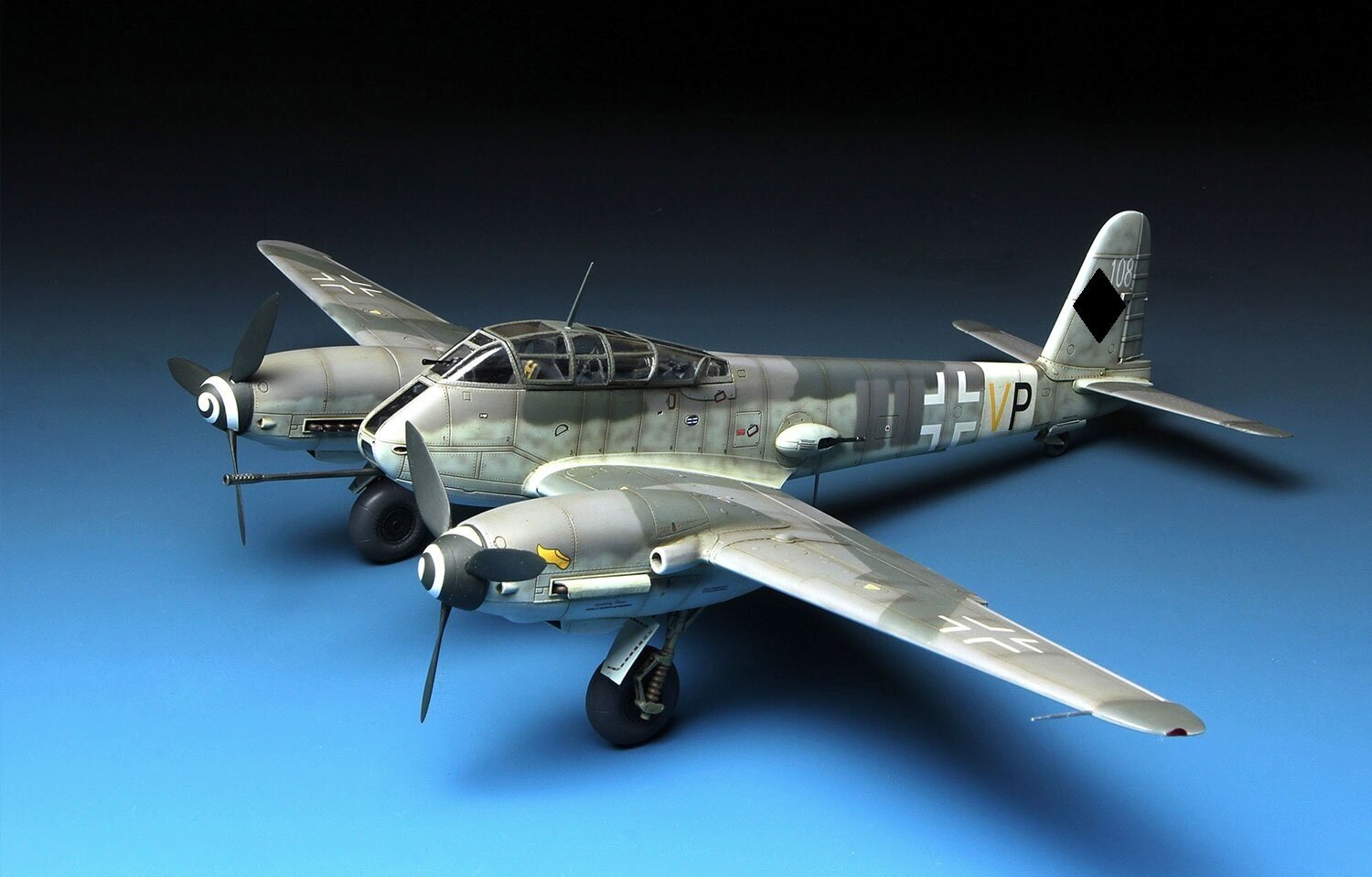 LS-001 Messerschmitt Me 410B2/U4 1/48