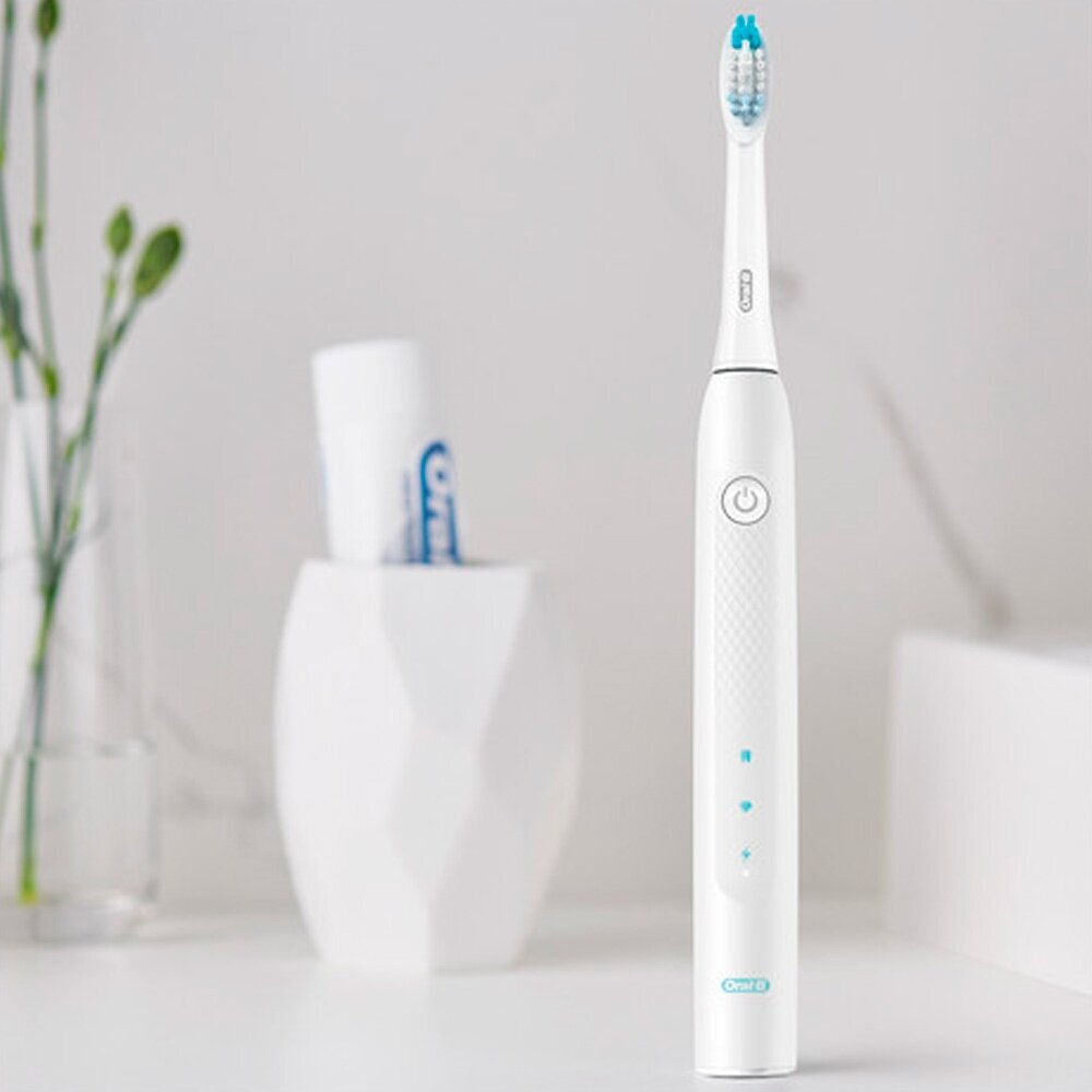 Электрическая зубная щетка Oral-B Pulsonic Slim Clean 2000