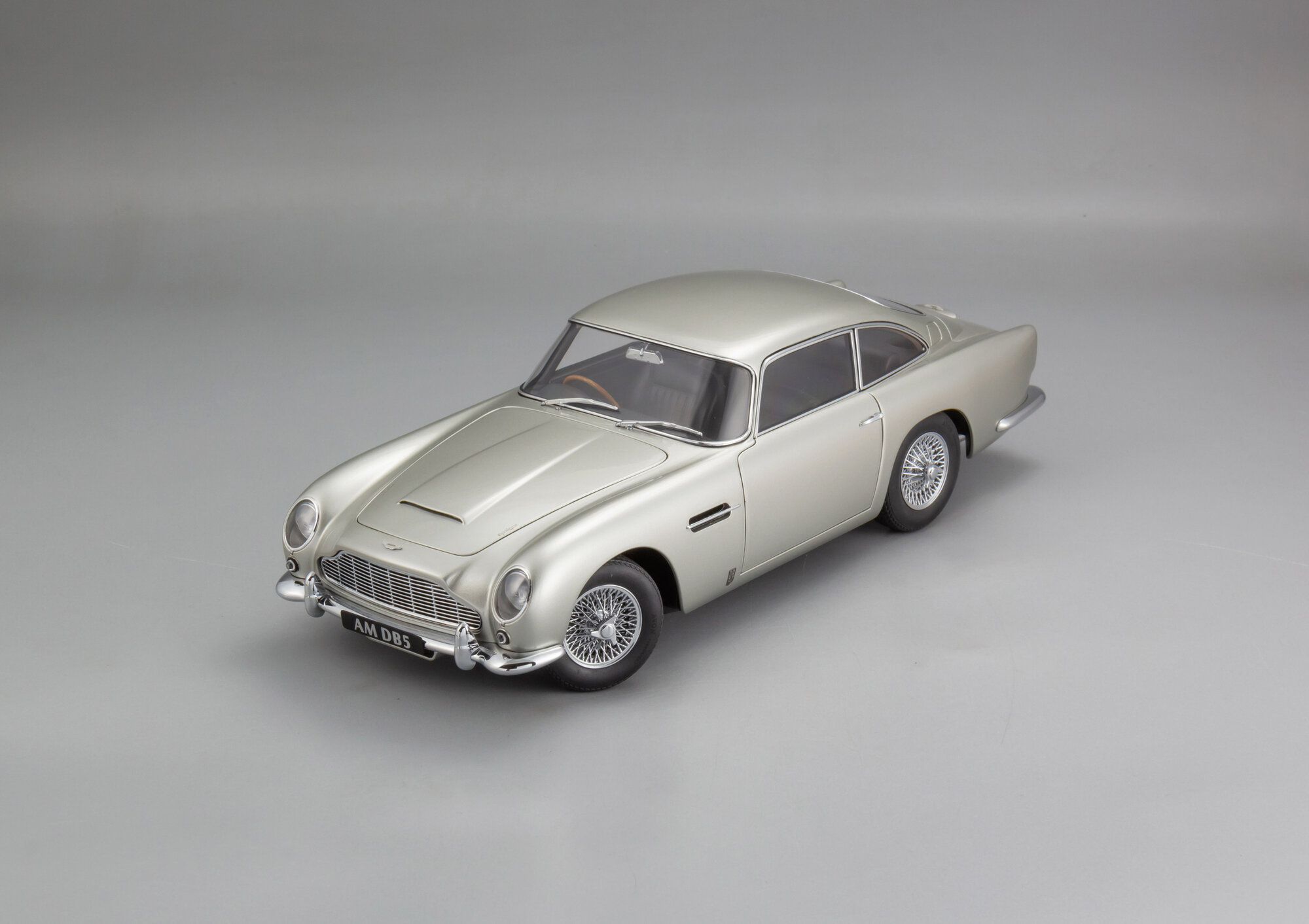 1:18 Aston Martin DB5 - 1964, Коллекционная масштабная модель от AUTOart