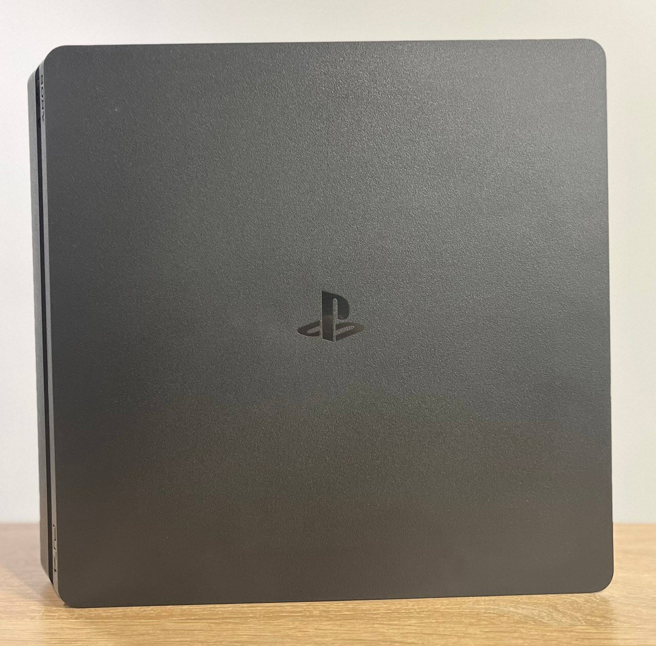 Игровая приставка Sony PlayStation 4 slim 500gb Black