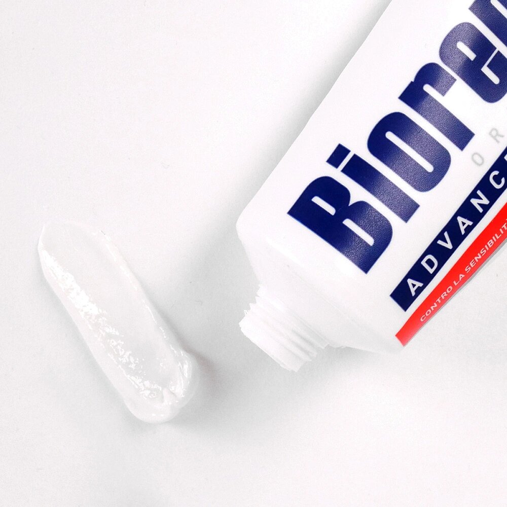 Зубная паста для чувствительных зубов и десен Biorepair Sensitive Double Action, без фтора, 75 мл — фото 1