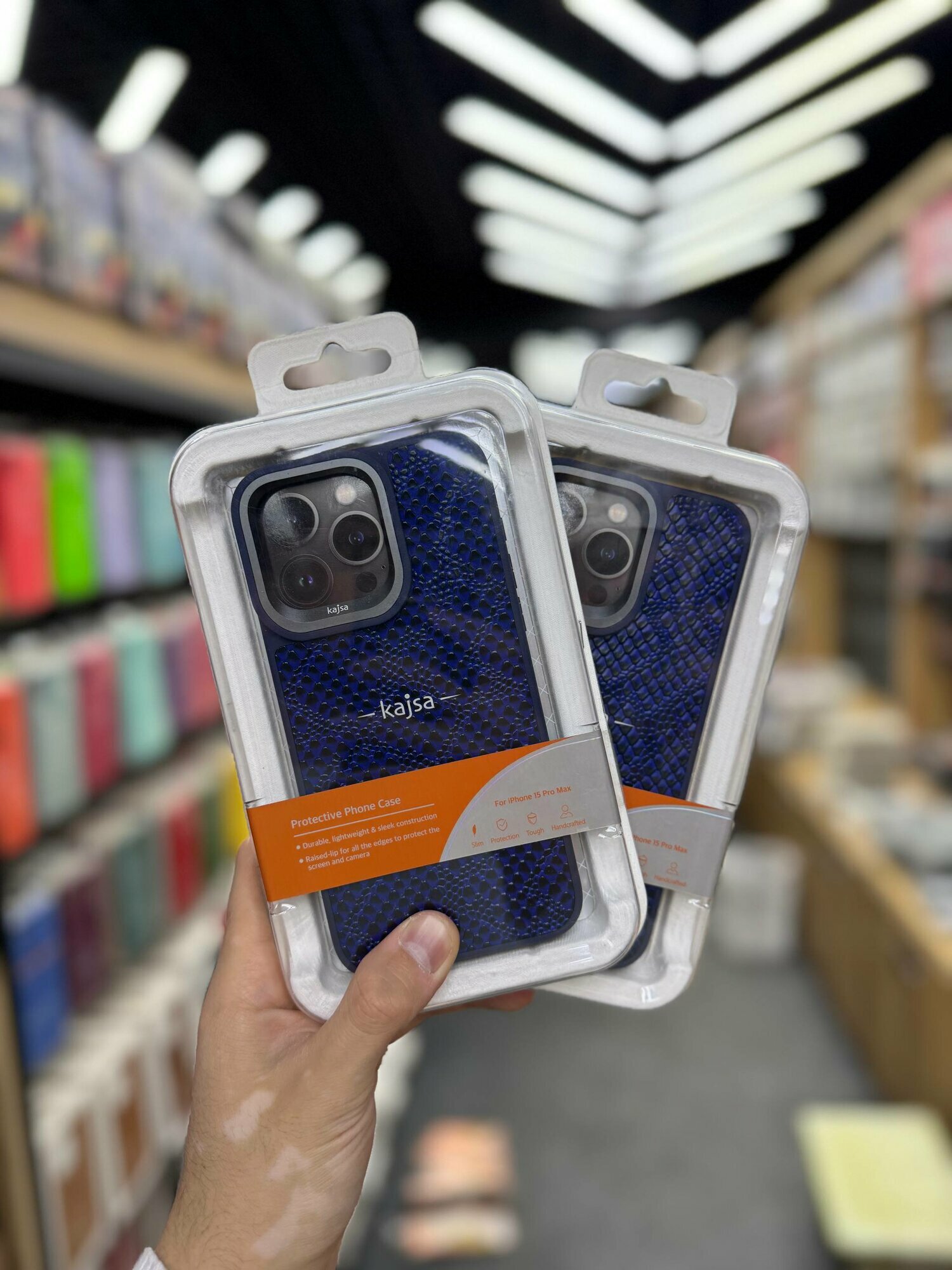 Чехол KAJSA противоударный для iPhone 15 Pro, защитный бампер, стильный дизайн, разноцветный