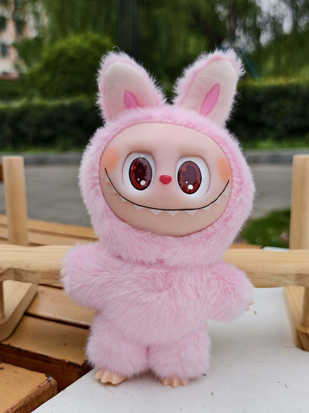 Детская игрушка Лабубу, милый и современный дизайн — фото 1