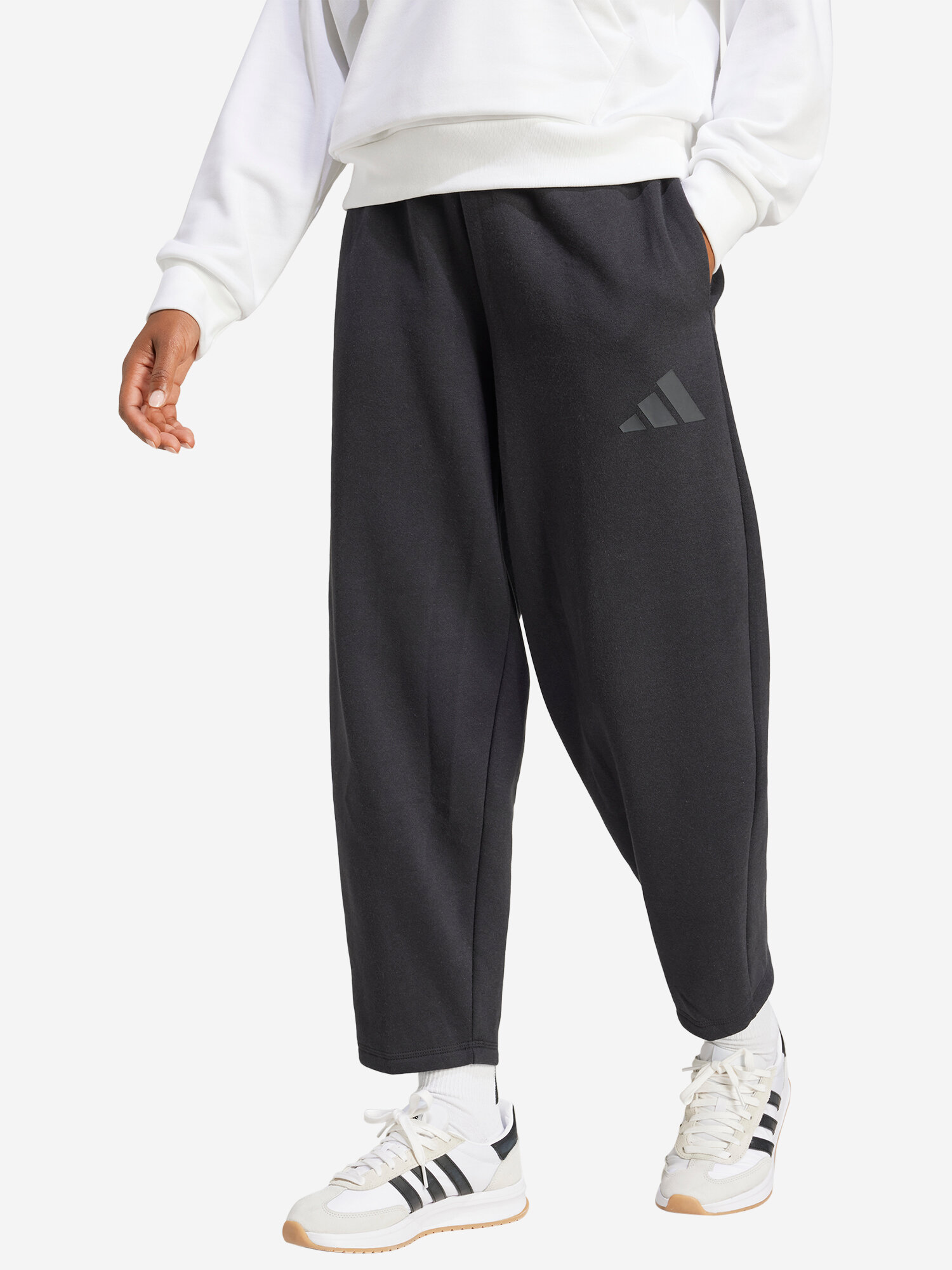 Брюки adidas, размер S, черный — фото 1