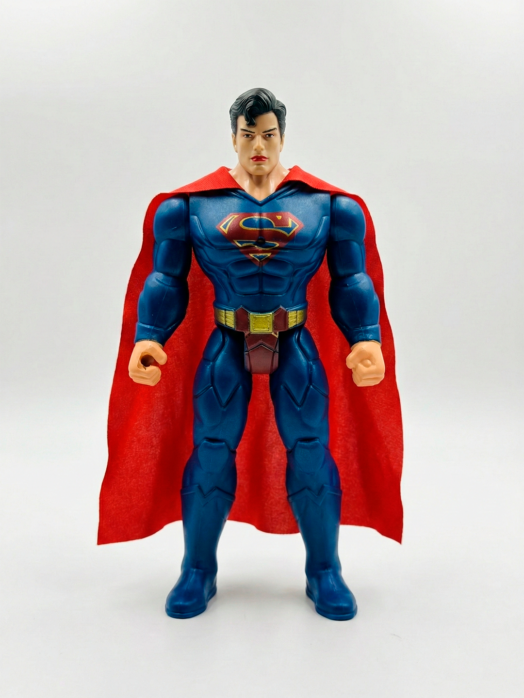 Детская фигурка супергероя — фото 1