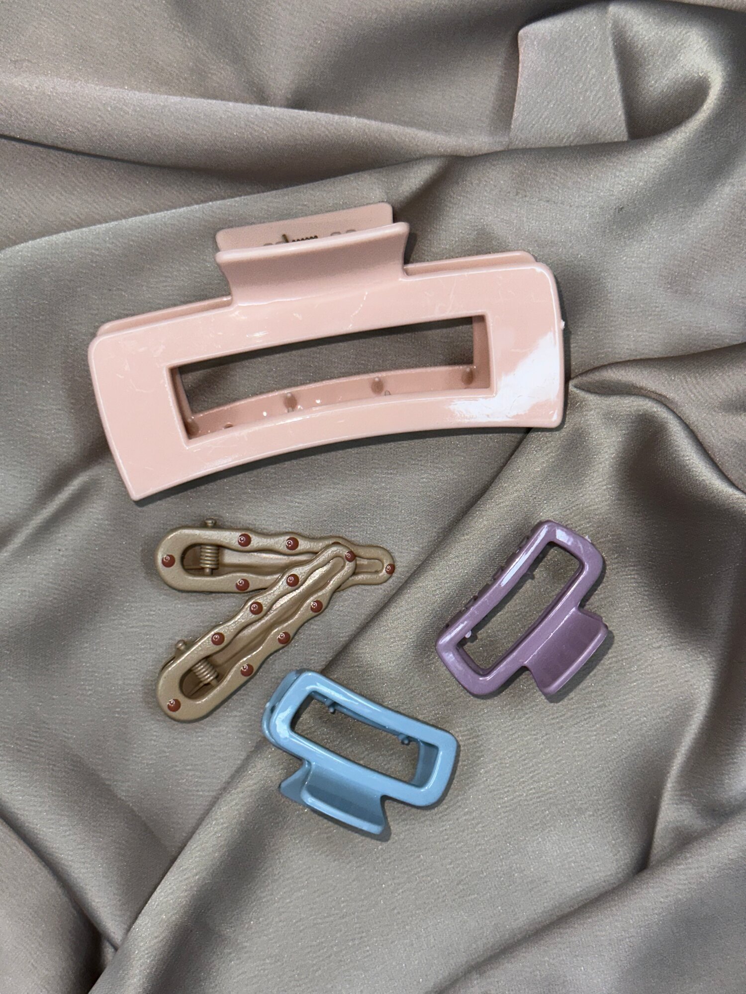 Набор заколок для укладки волос "Крабик" от бренда Квадратик, 6 в 1, цвет кофейный