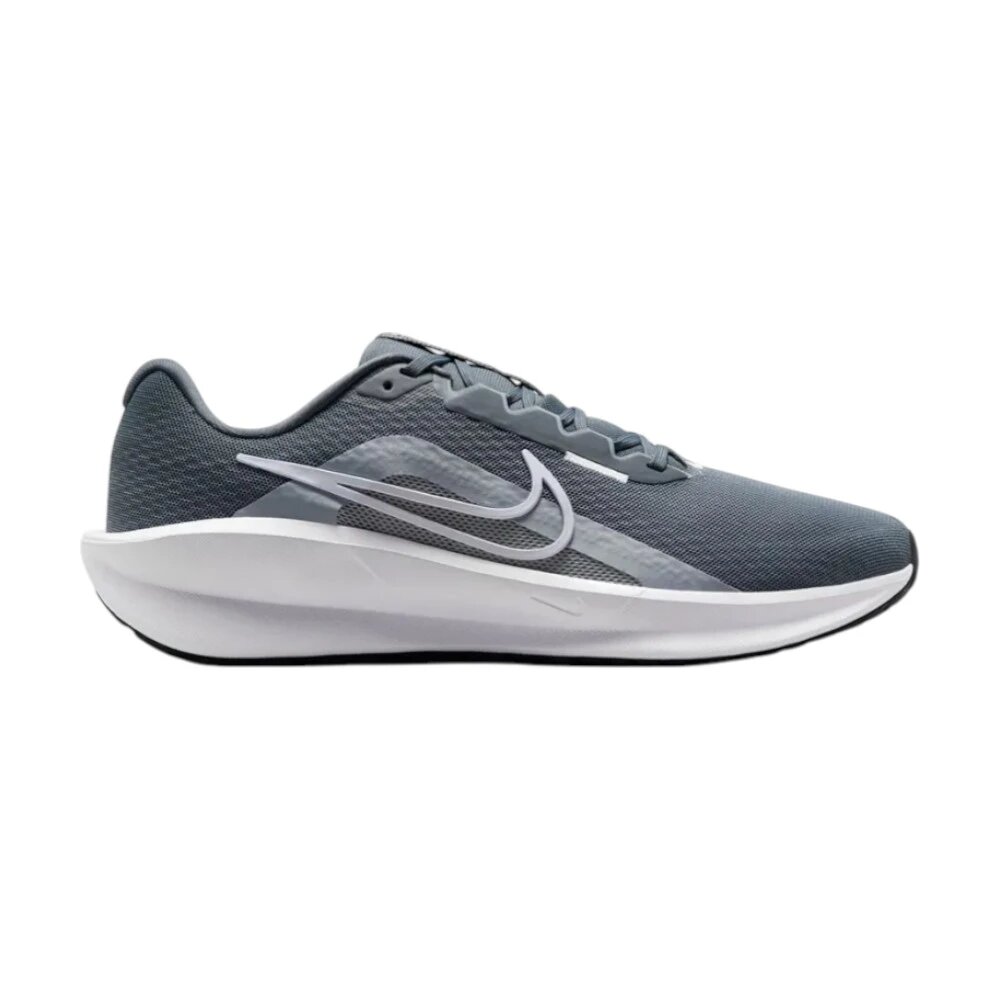 Кроссовки NIKE, размер 44 EU, 010