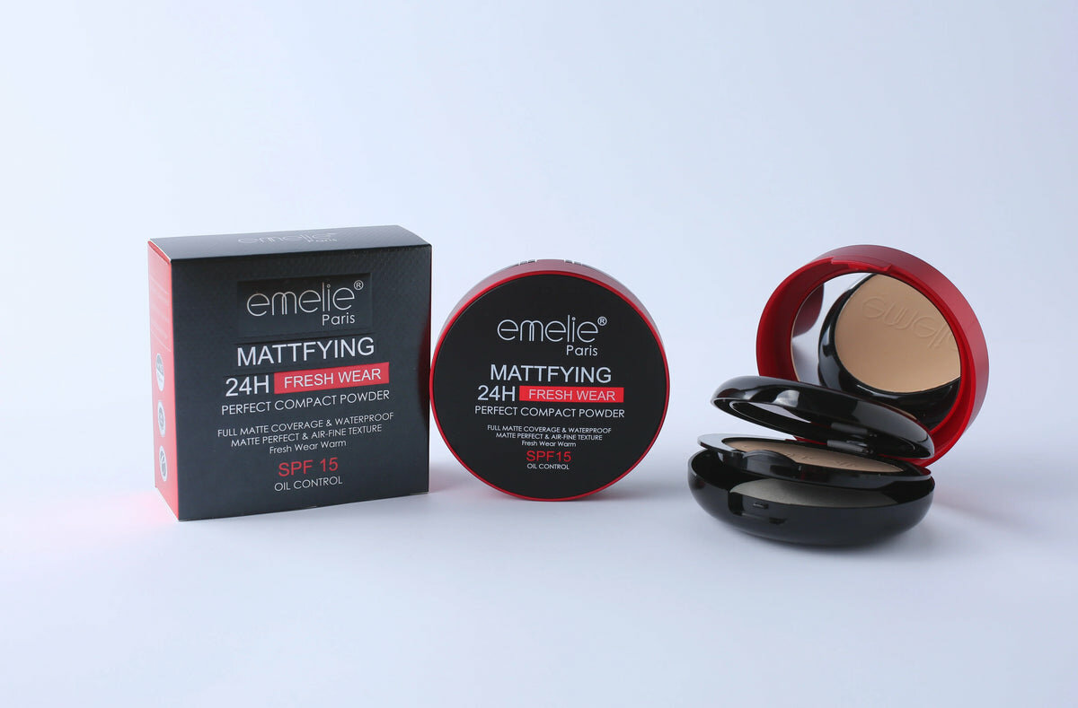 Матовая пудра Emelie, 01 2 в 1, матовый эффект на 24 часа, SPF 15