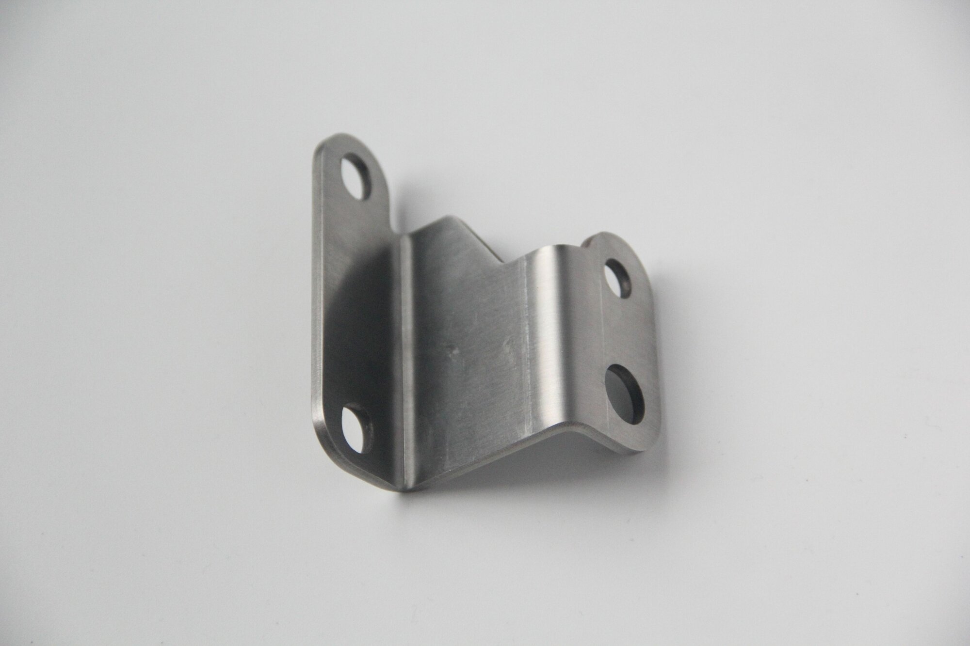 Пластина крепления рулевой тяги — фото 1