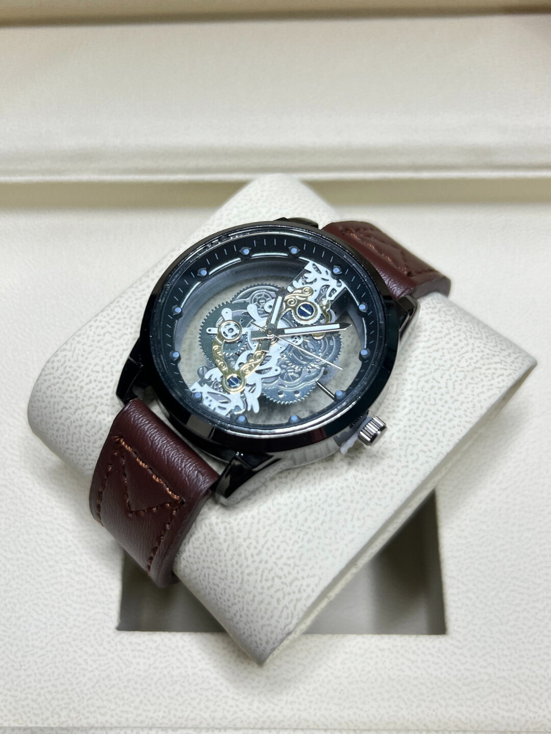 Наручные часы