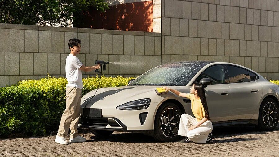 Мойки Высокого Давления Xiaomi Беспроводная автомойка Wireless Car 2 (MJXCJ002QW), черная, CN