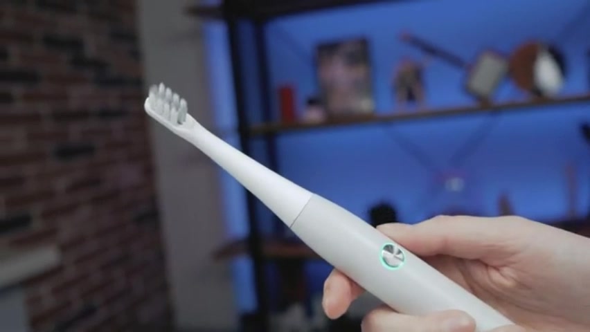 Электрическая зубная щетка Xiaomi T501: интеграция с Алисой