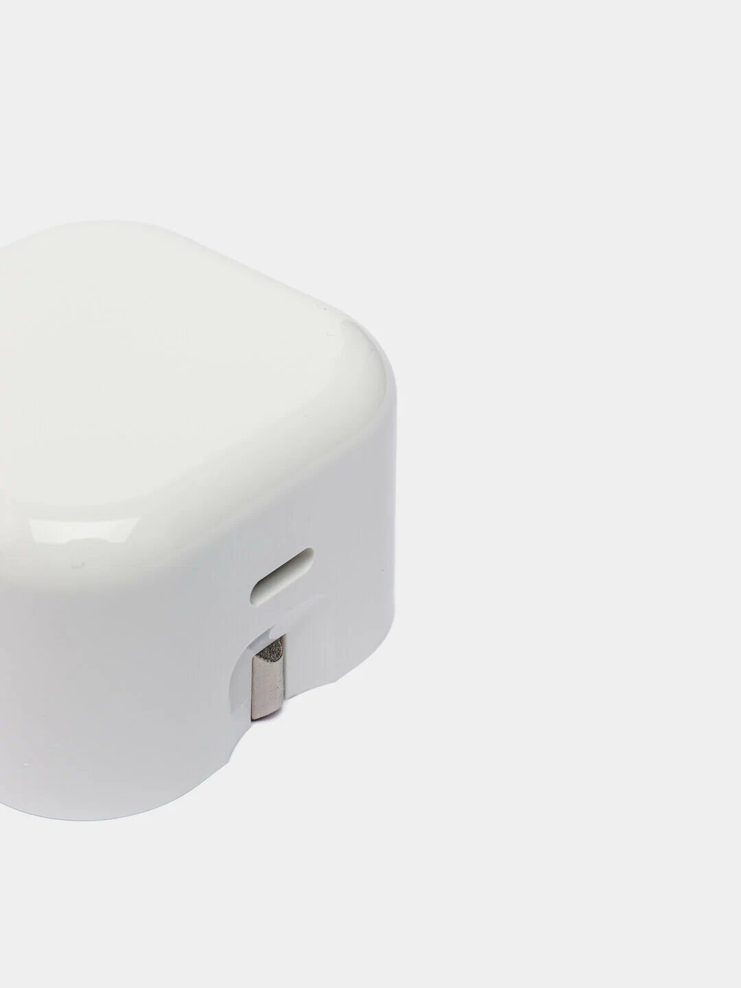 Apple 20W Type-C Adapter - быстрая зарядка для iPhone Pro Max — фото 1