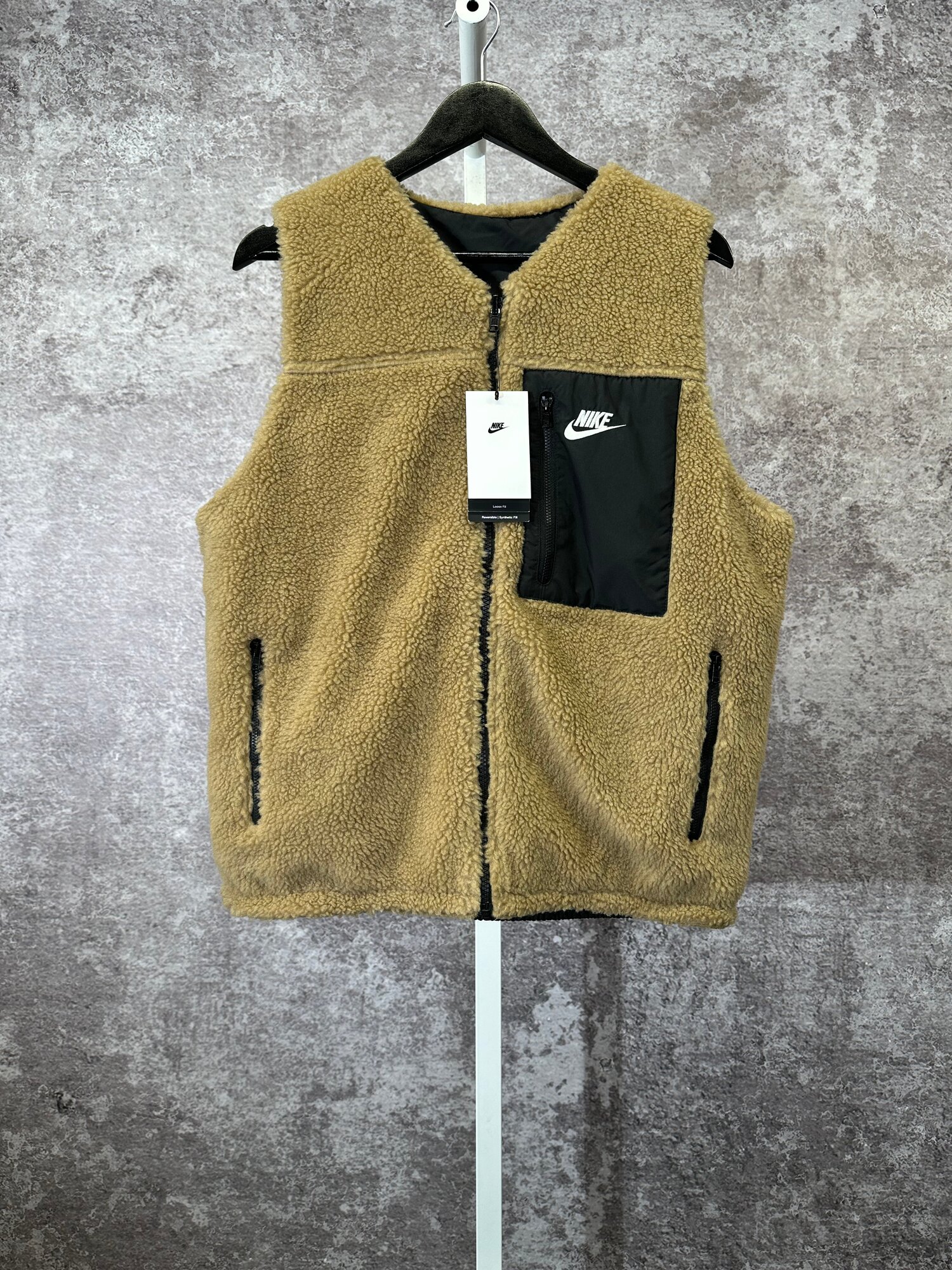 Жилет NIKE VEST BROWN/BLACK