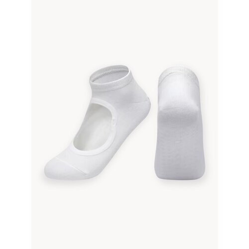 Носки противоскользящие для йоги фитнеса и пилатеса. Белые