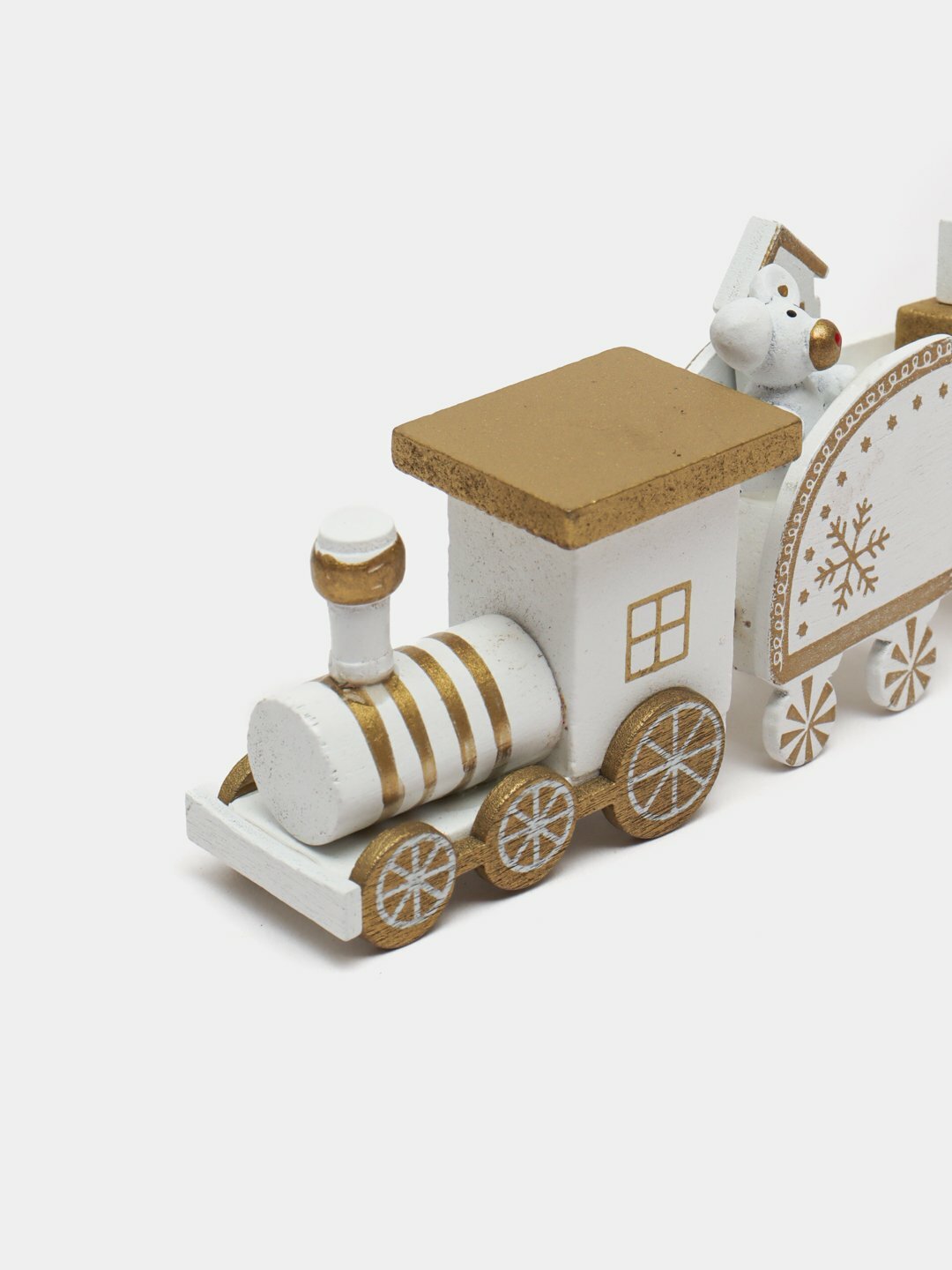 Новогодний игрушечный поезд - это замечательный аксессуар для вашей елки — фото 1