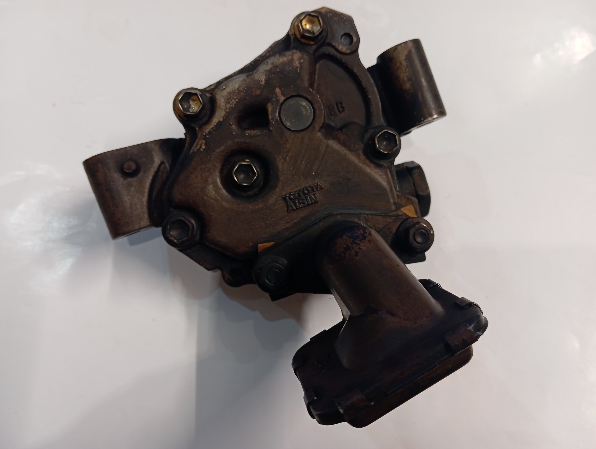 Масленный насос. АISIN TOYOTA 2.4 V 40 ALPHARD KAMRY AVENSIS RAV .