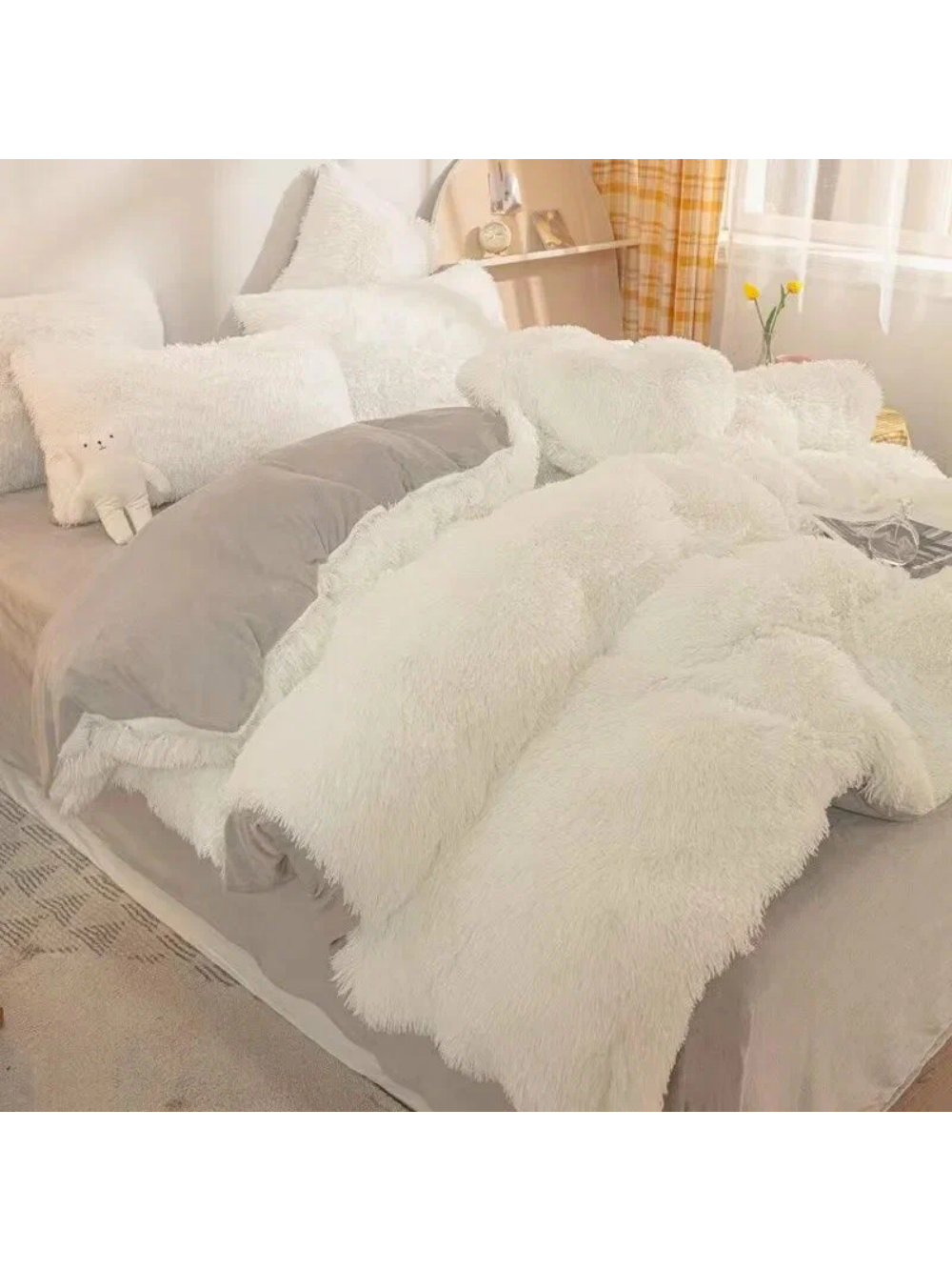 Комплект постельного белья "Know Easy", искусственный мех, белое