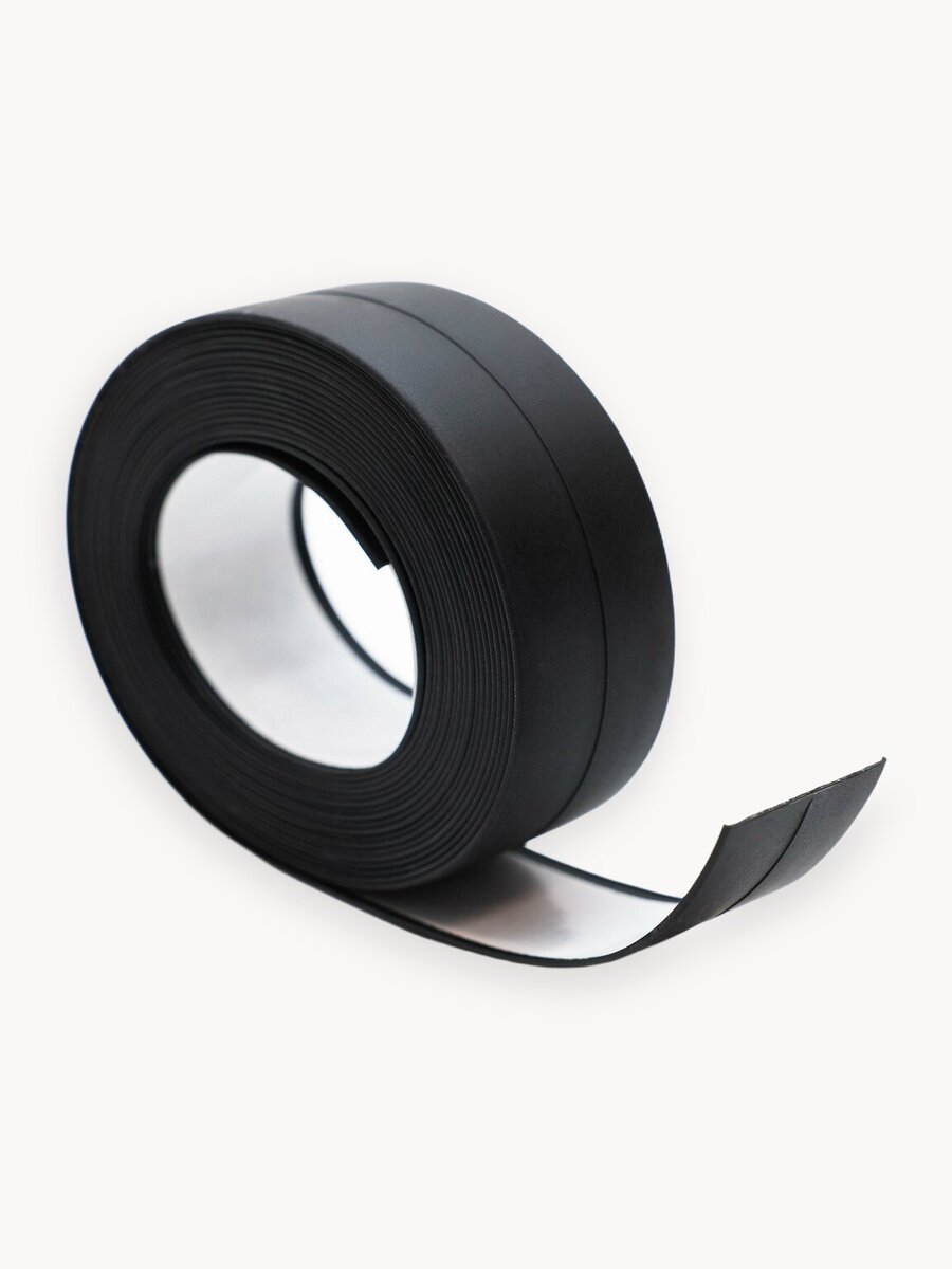 Бордюрная лента для ванны и кухни 60мм 3,2м. Самоклеящаяся декоративная клейкая лента черная.