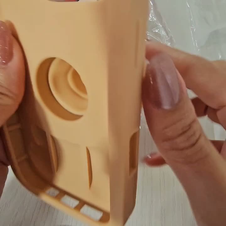 Чехол на iPhone 16 Pro "Soft Touch", силикон, мультяшный, ударопрочный, синий стич — фото 1