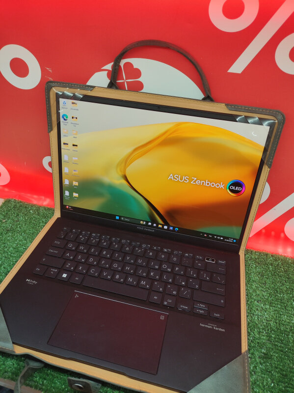 Ноутбук Asus - фото №1