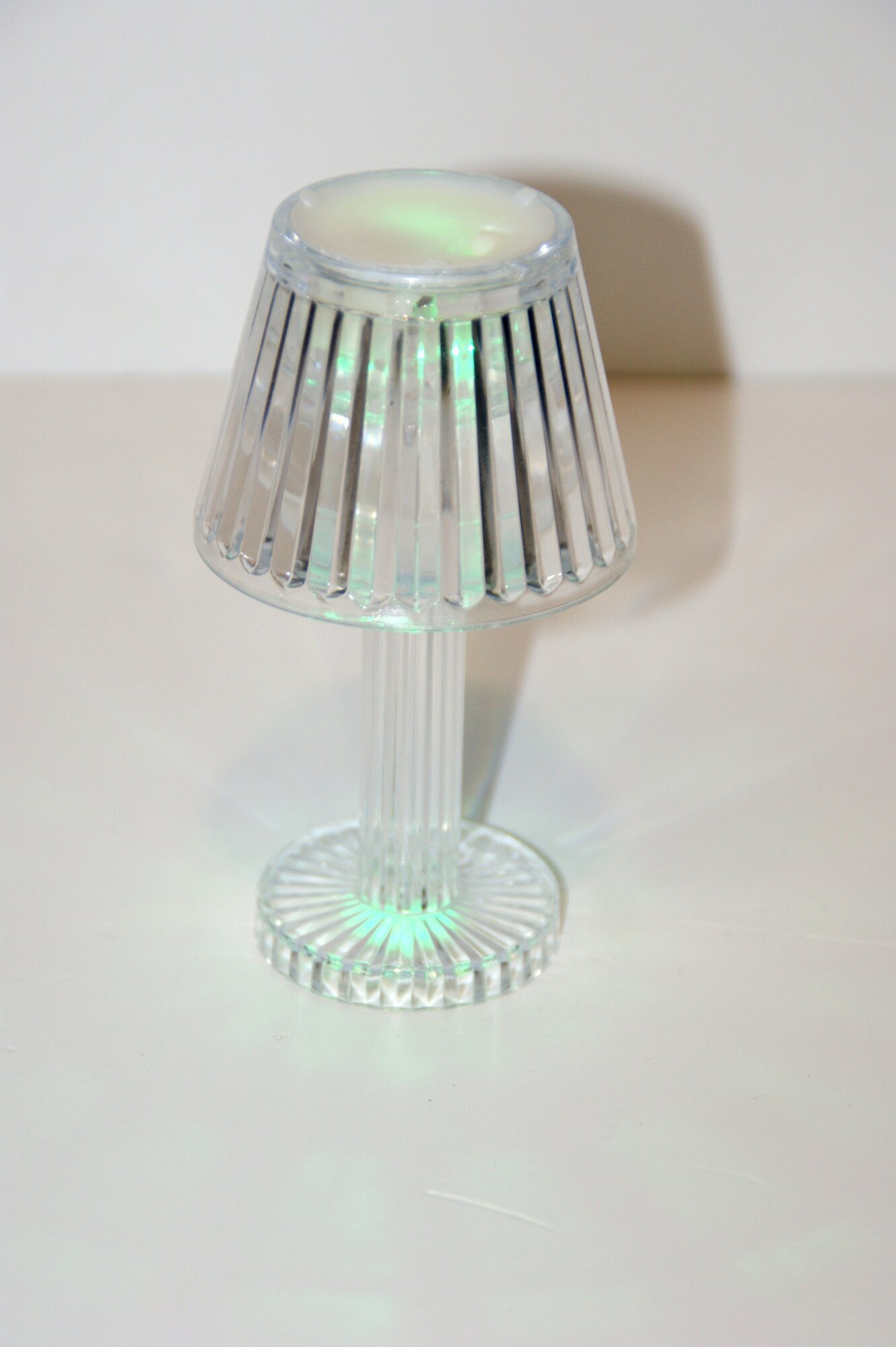 Cувенир ночник LED luminous Cristal Lamps /торшер мерцающий светодиодный на батарейках - фотография № 4