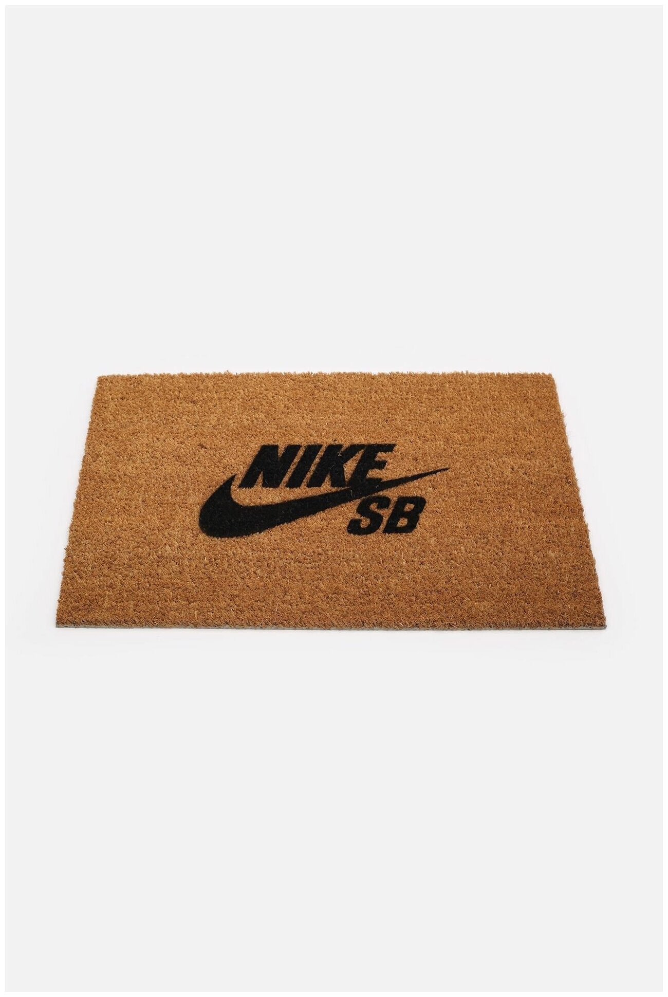 Ковёр Nike SB skateboarding Kicks Place 60см х 40см - фотография № 1