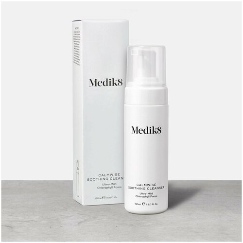 Medik8 Ультрамягкая пена с хлорофиллом CALMWISE SOOTHING CLEANSER 150мл