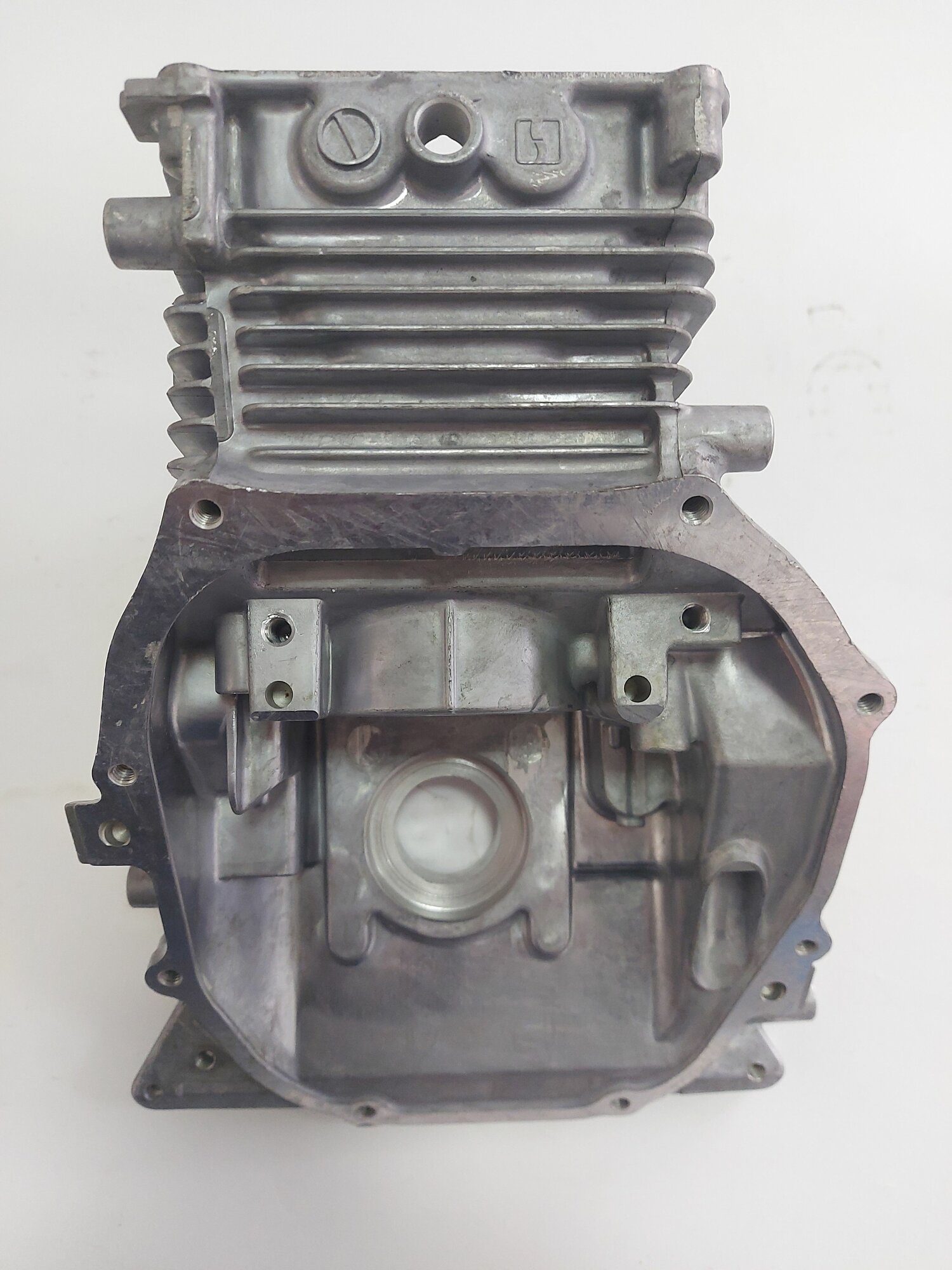 Блок цилиндра Honda GX100 — фото 1