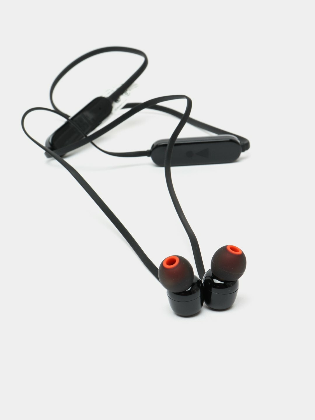 Наушники JBL Tune 125BT, беспроводные, Bluetooth, внутриканальные, черные