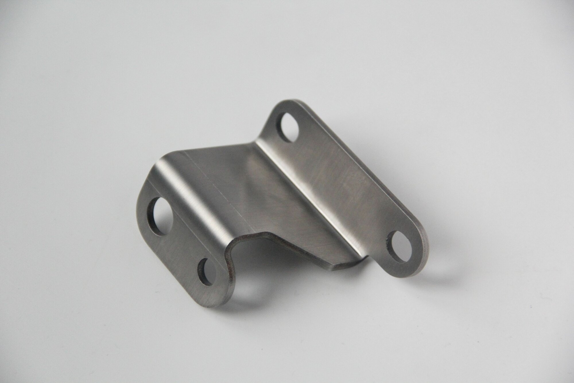 Пластина крепления рулевой тяги — фото 1