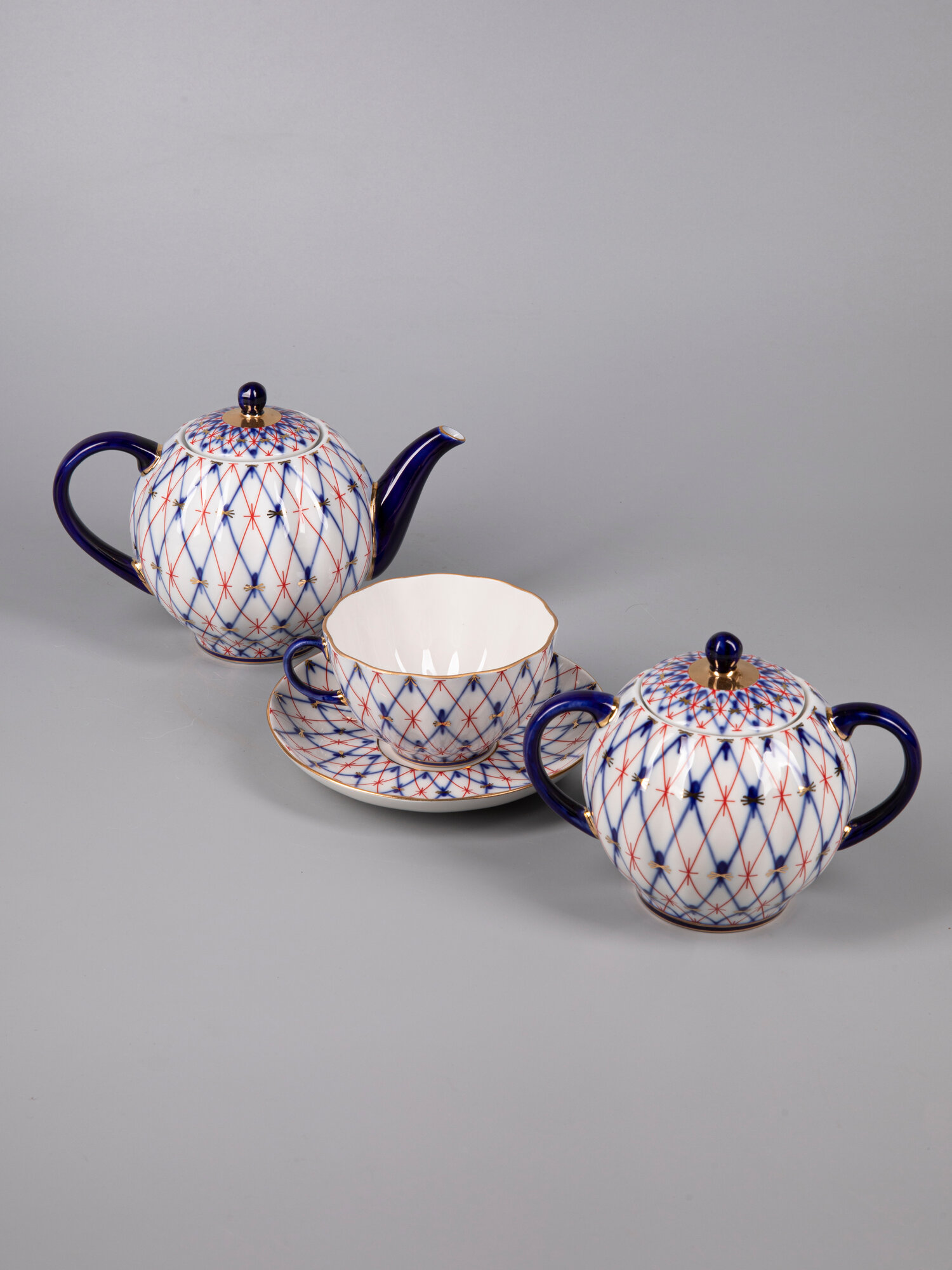 Сахарница "Сетка 1950 "форма Тюльпан, Императорский фарфоровый завод — фото 1