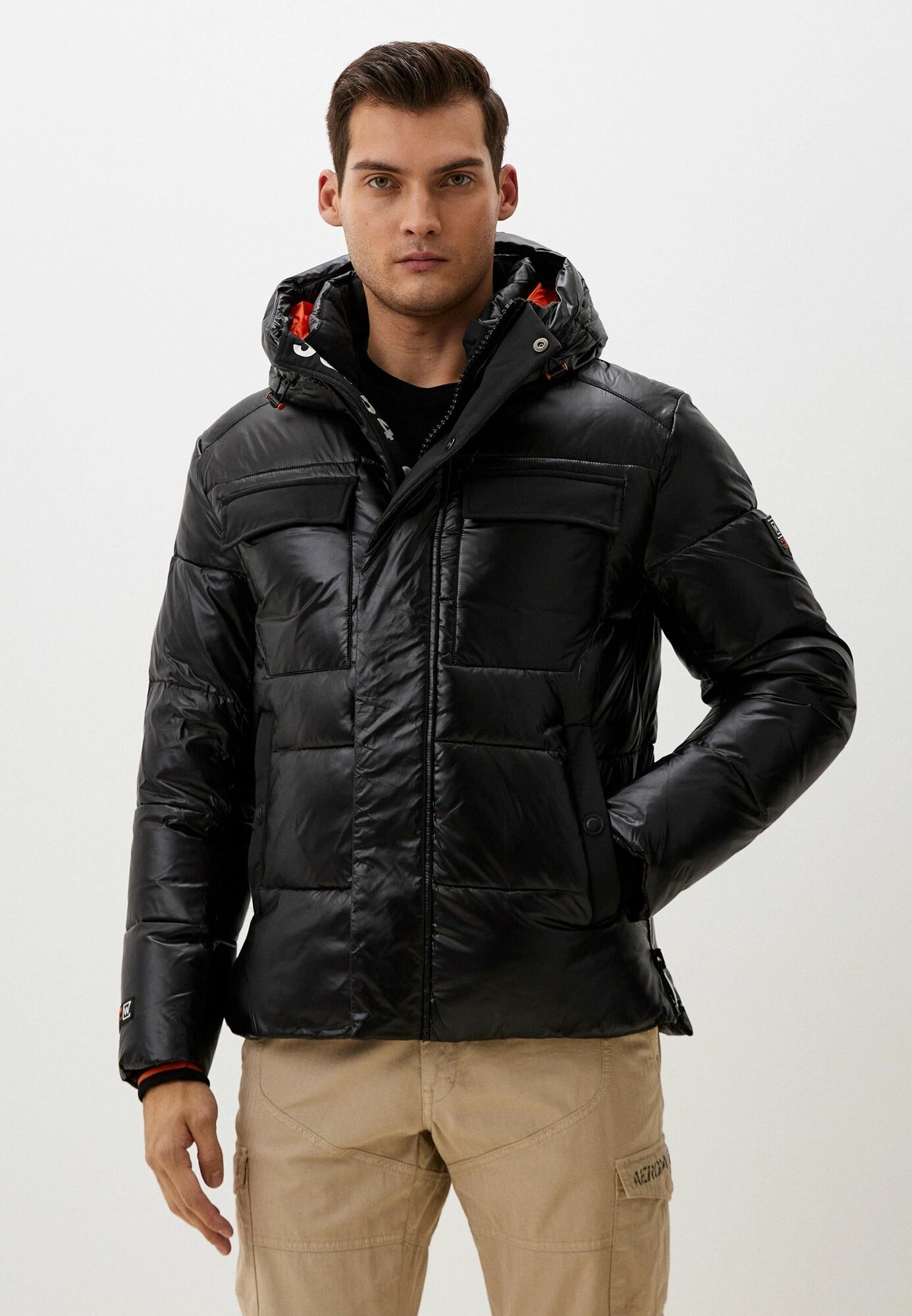 Пуховик Осень-зима 2024