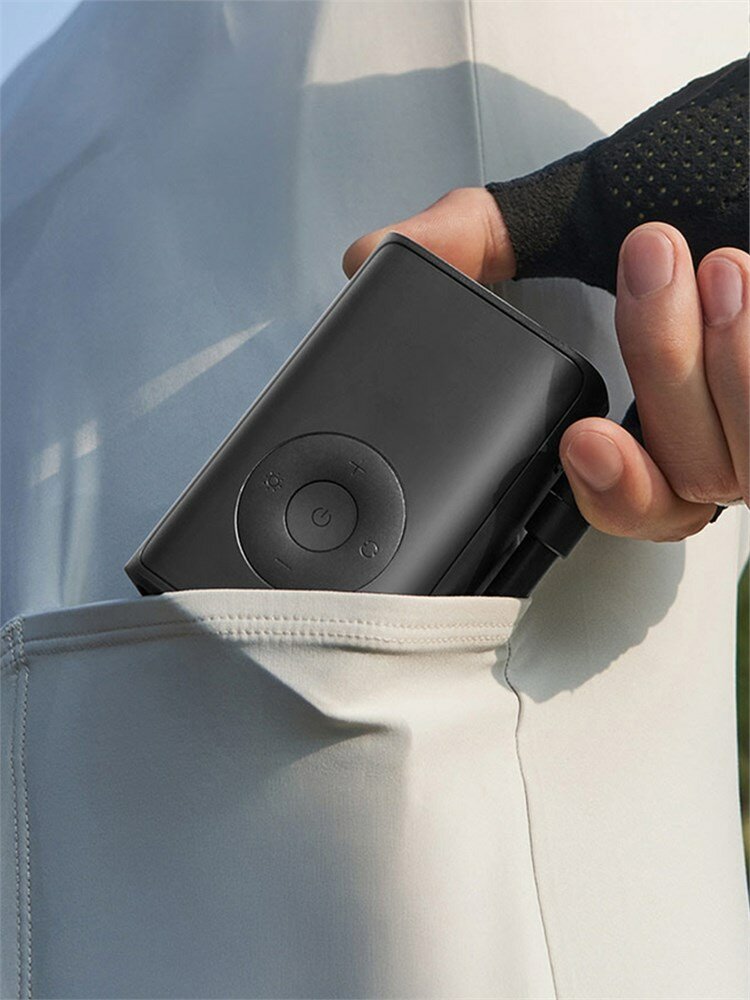 Автомобильные Компрессоры Xiaomi Xiaomi Умный электрический насос компрессор Xiaomi Mijia Portable Inflator Automatic Stop Lighting MJBXCQBQW BHR088PCN Черный