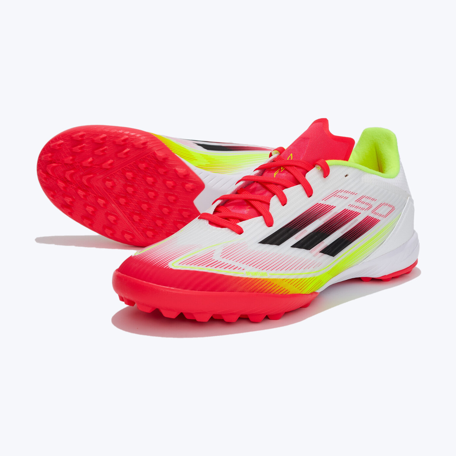 Шиповки adidas